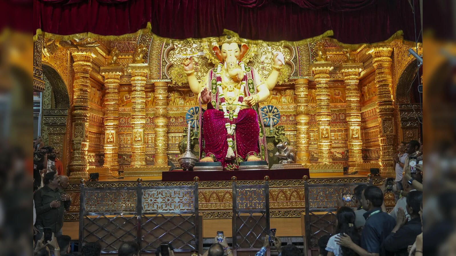 1599x900 Lalbaugcha Raja 2025 first look unveiled ahead of Ganesh Chaturthi Economic Times