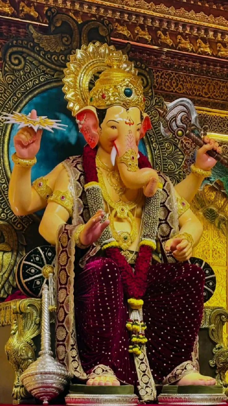 736x1308 Lalbaugcha Raja 2025 Wallpaper