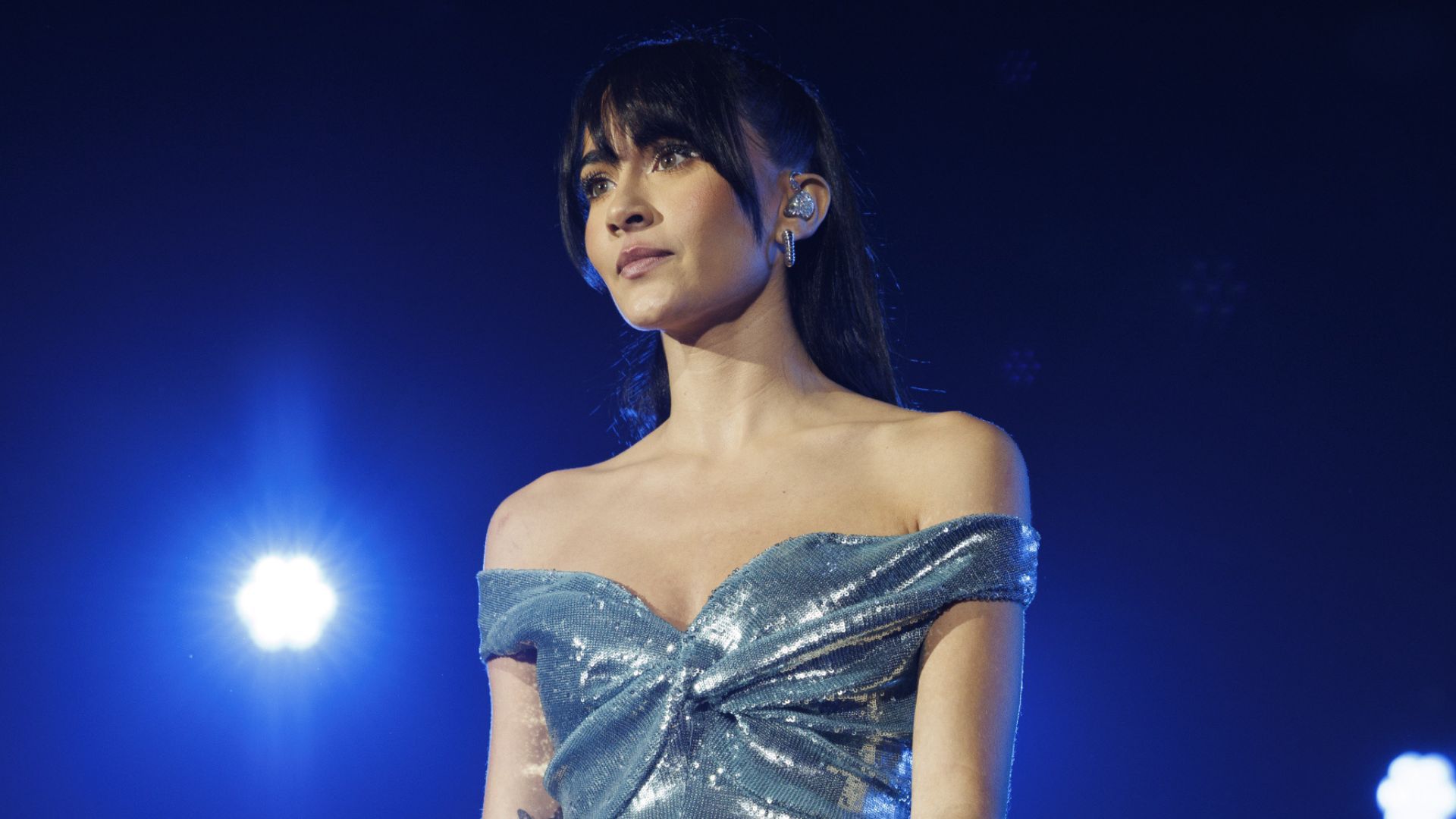 1920x1080 Aitana Ocaña envía un mensaje a Miguel Bernardeau en su concierto en el Wizink Center de Madrid
