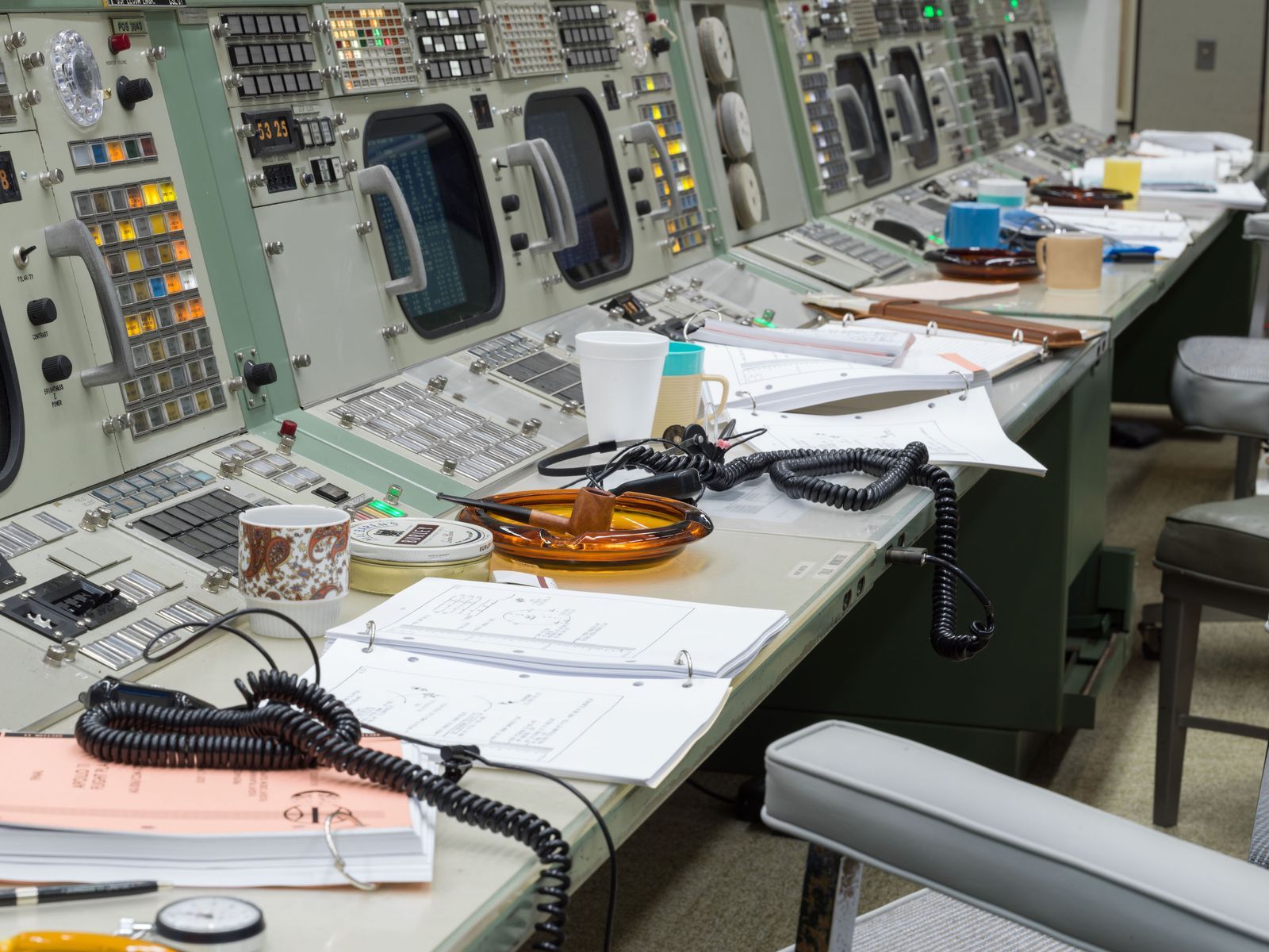 1600x1200 How NASA Restored Mission Control for the 50th Anniversary of the Moon Landing