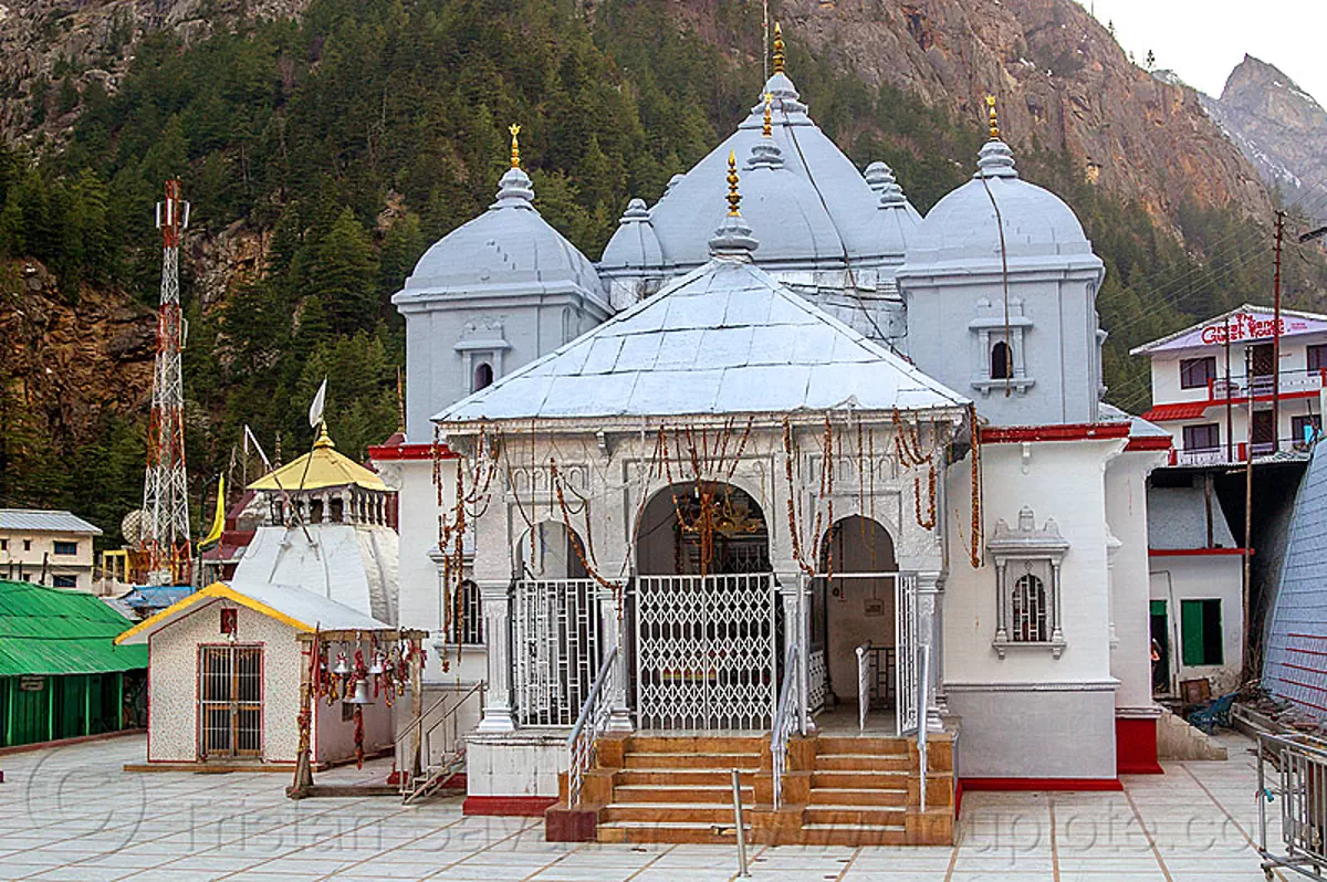 1200x798 Gangotri Temple (India)