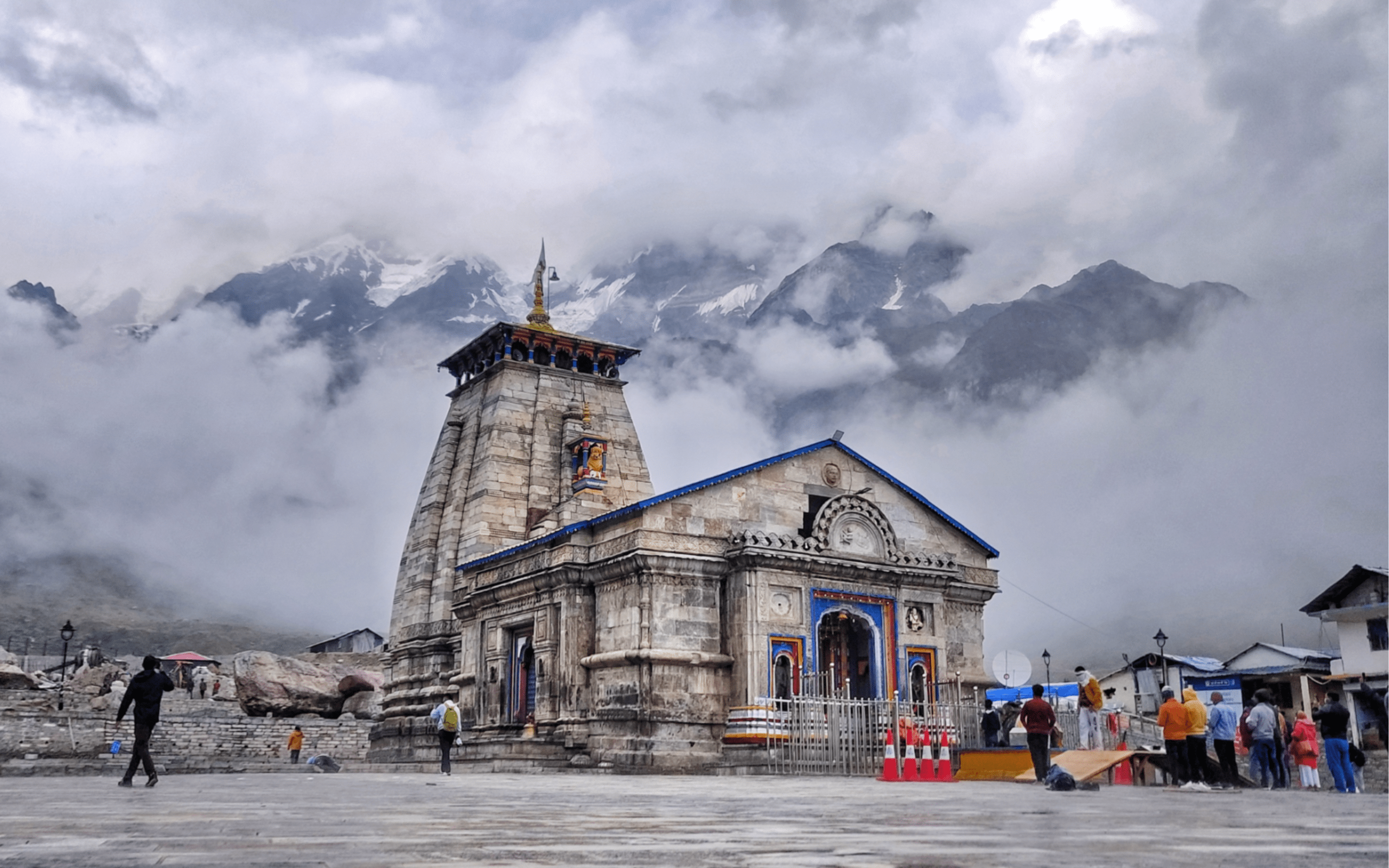 2560x1600 Char Dham Yatra