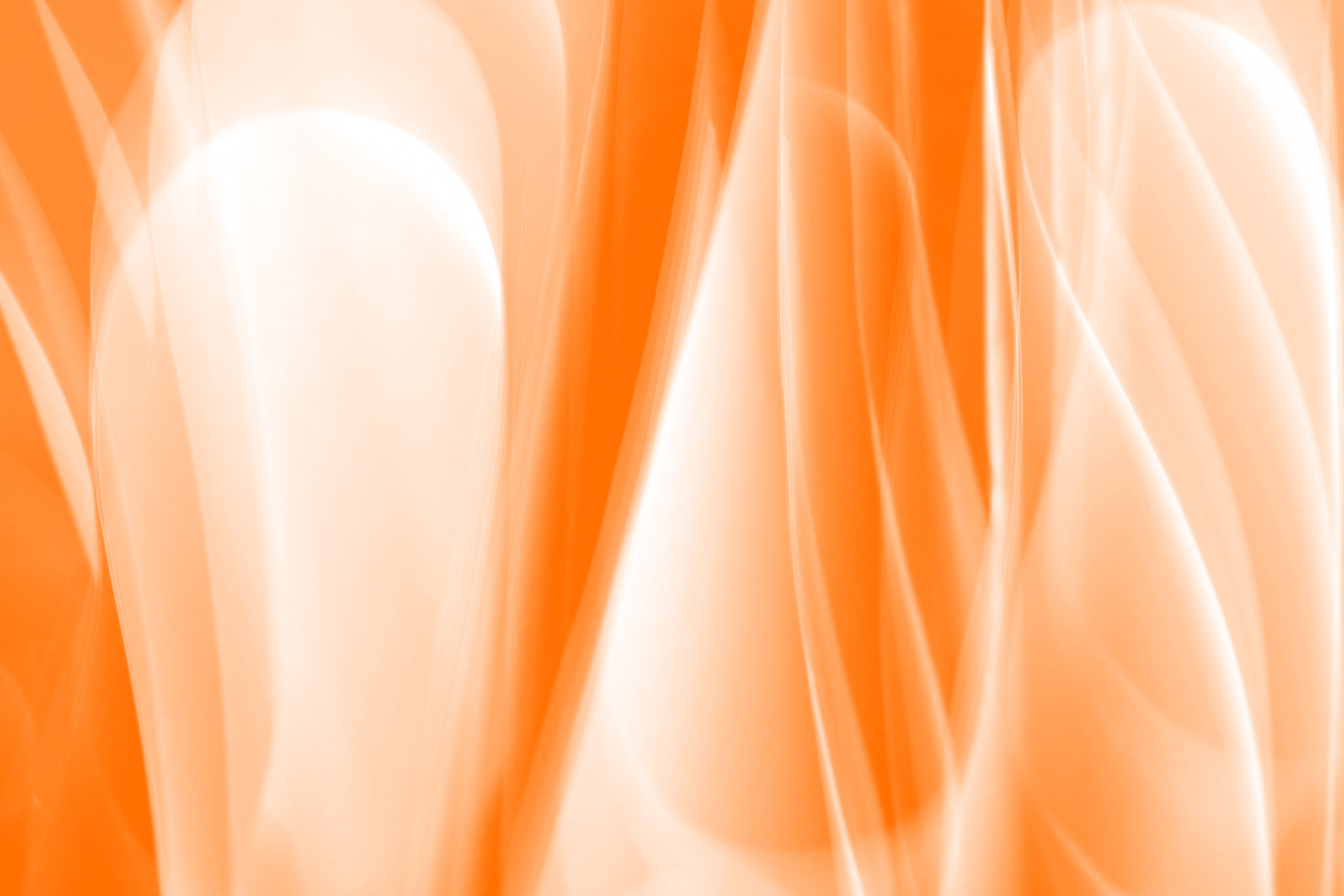 5472x3648 Abstract Orange and White Light Streaks Art · Free