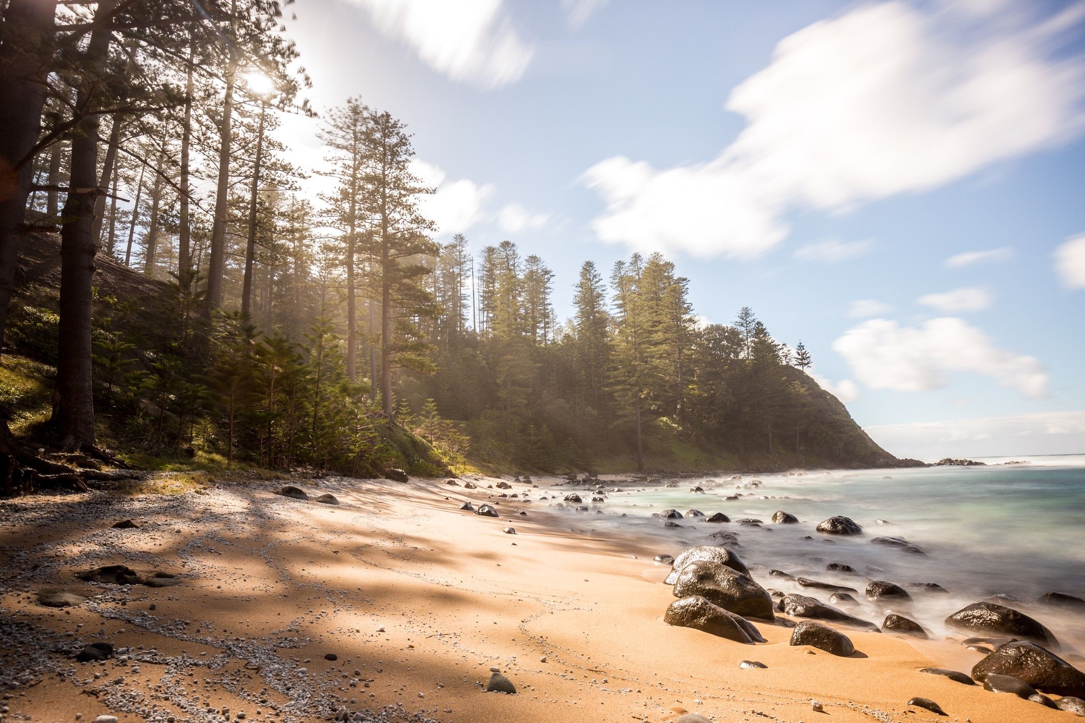 2121x1414 Norfolk Island Wallpaper