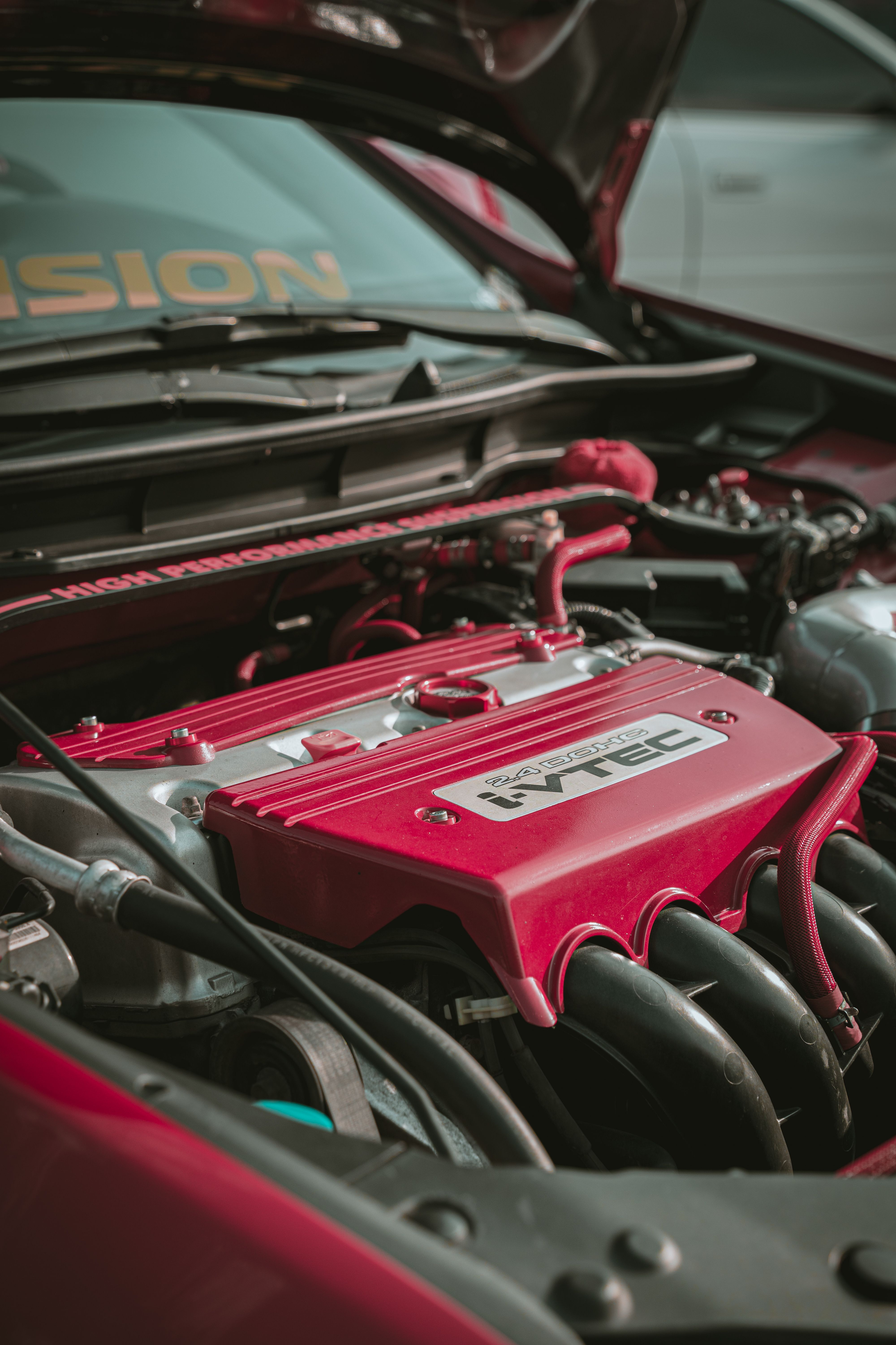 4000x6000 Honda 2.4 DOHC I Vtec Engine · Free