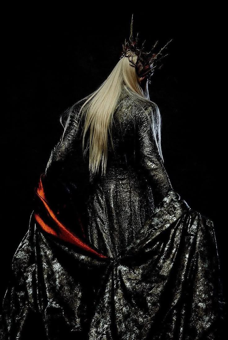 736x1095 Thranduil robe. Thranduil wallpaper, King thranduil, Fantasy
