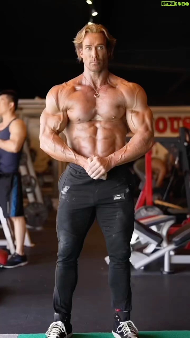 720x1280 Mike O'Hearn Instagram