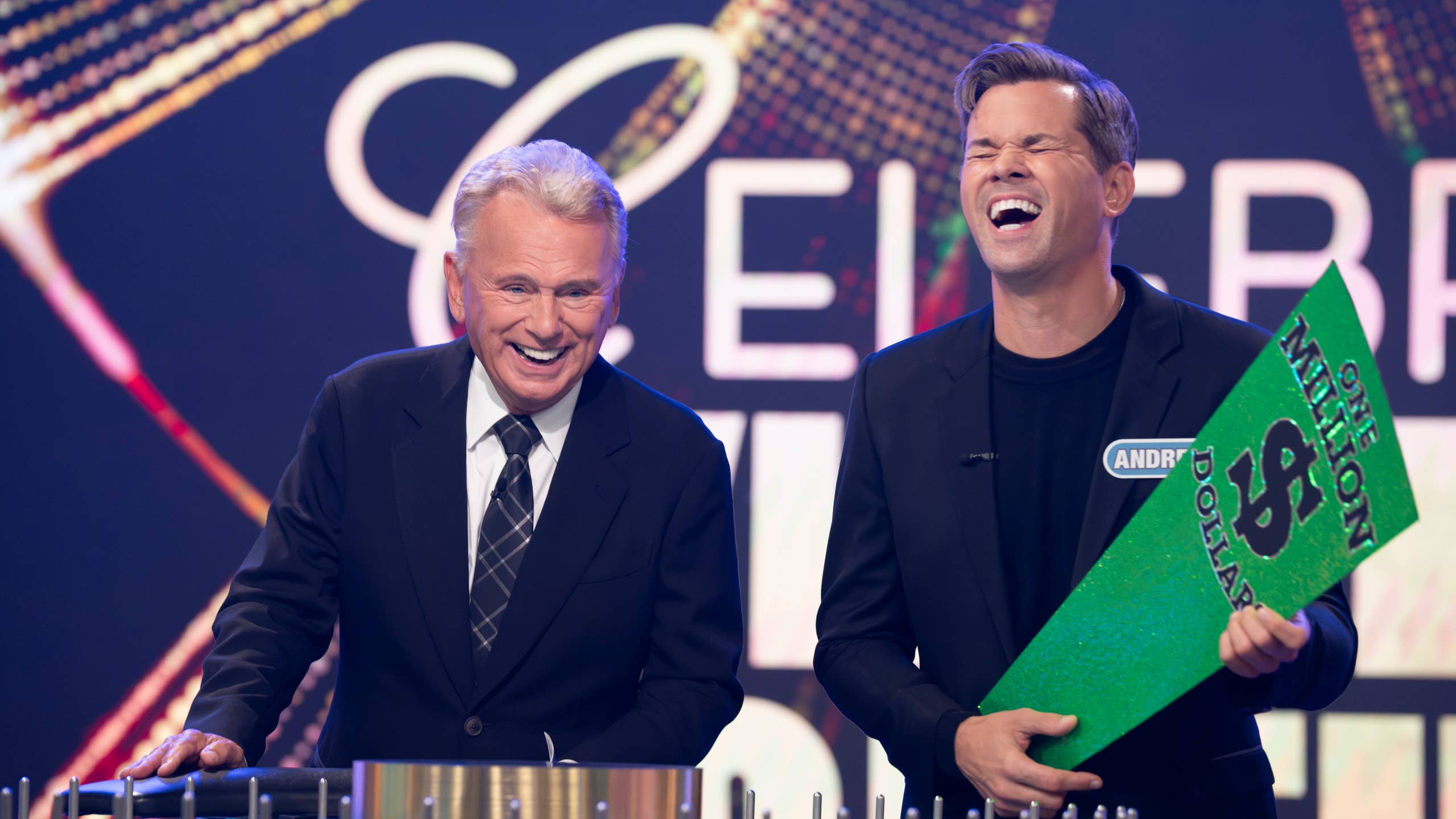 2560x1440 Pat Sajak, Jokes About 'Wheel of Fortune' Payments
