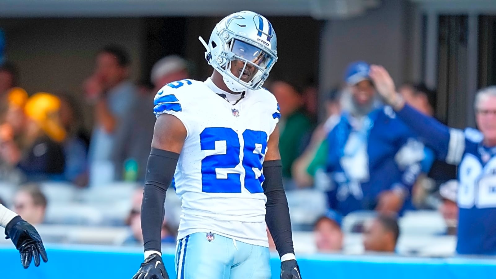 1600x900 Report: Dallas Cowboys CB DaRon Bland 'facing' surgery on left foot