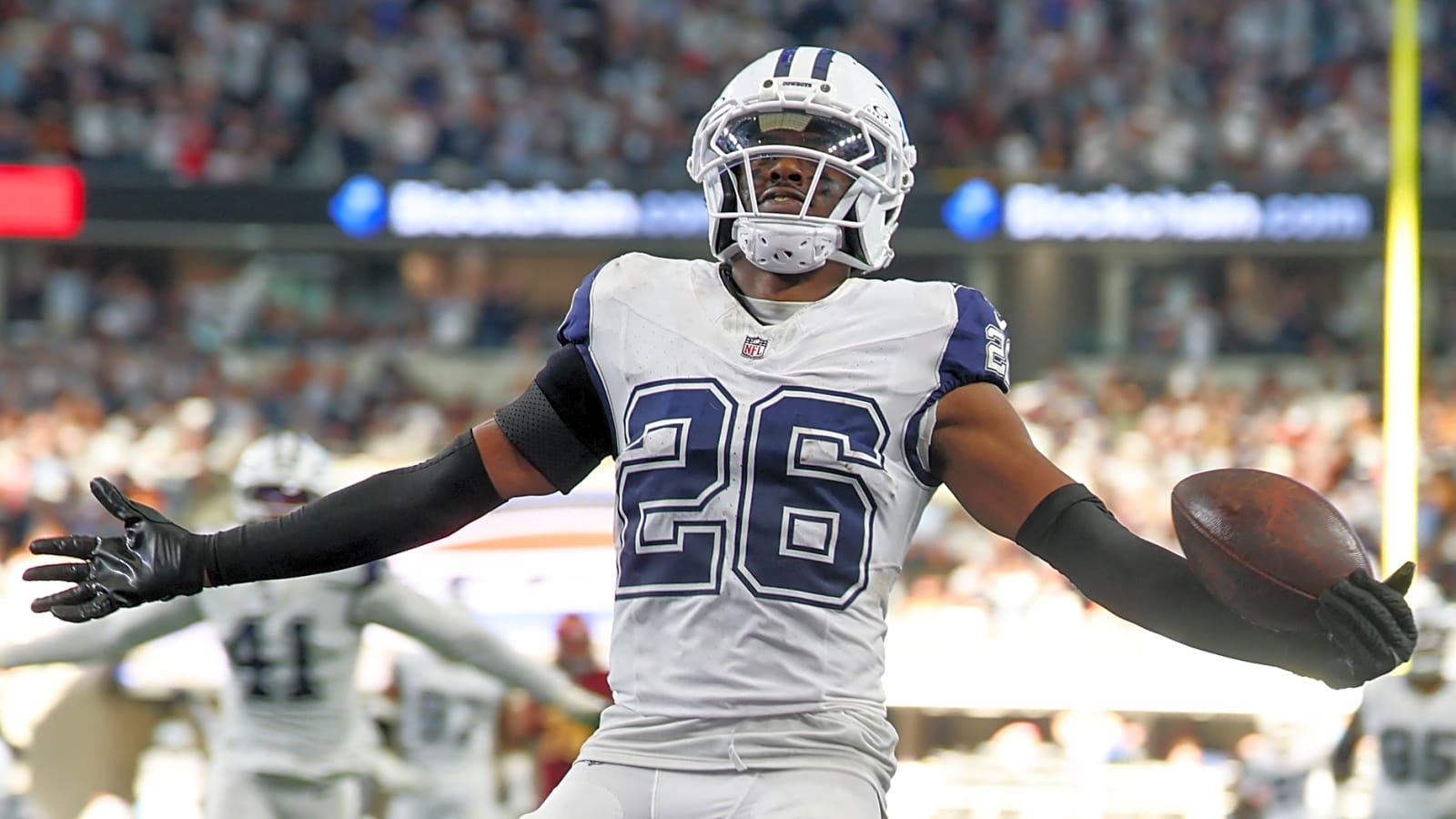 1600x900 DaRon Bland Says His Foot Is 'A Lot Better' As Dallas Cowboys CB Stacks Healthy Practices