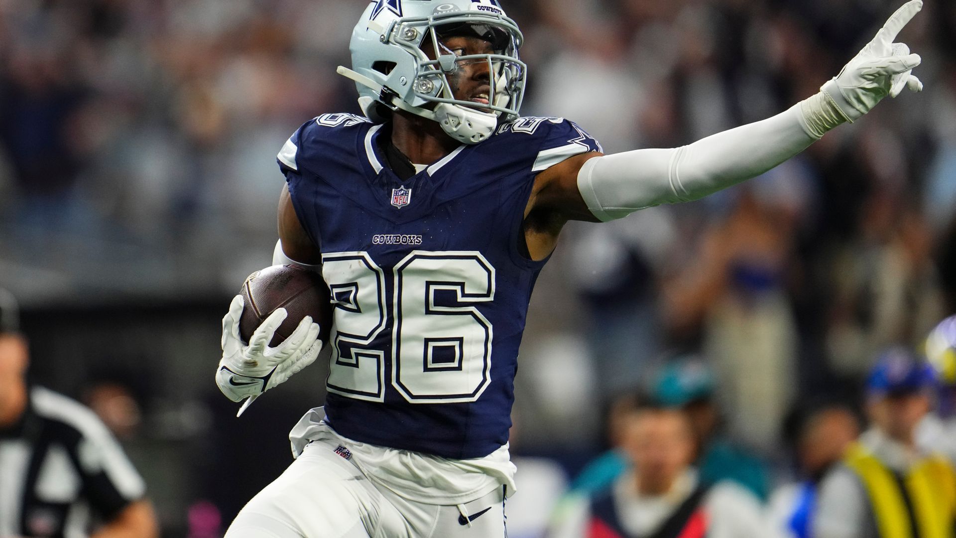 1920x1080 Dallas Cowboys receive devastating news with $92 million star facing weeks out with worrying injury
