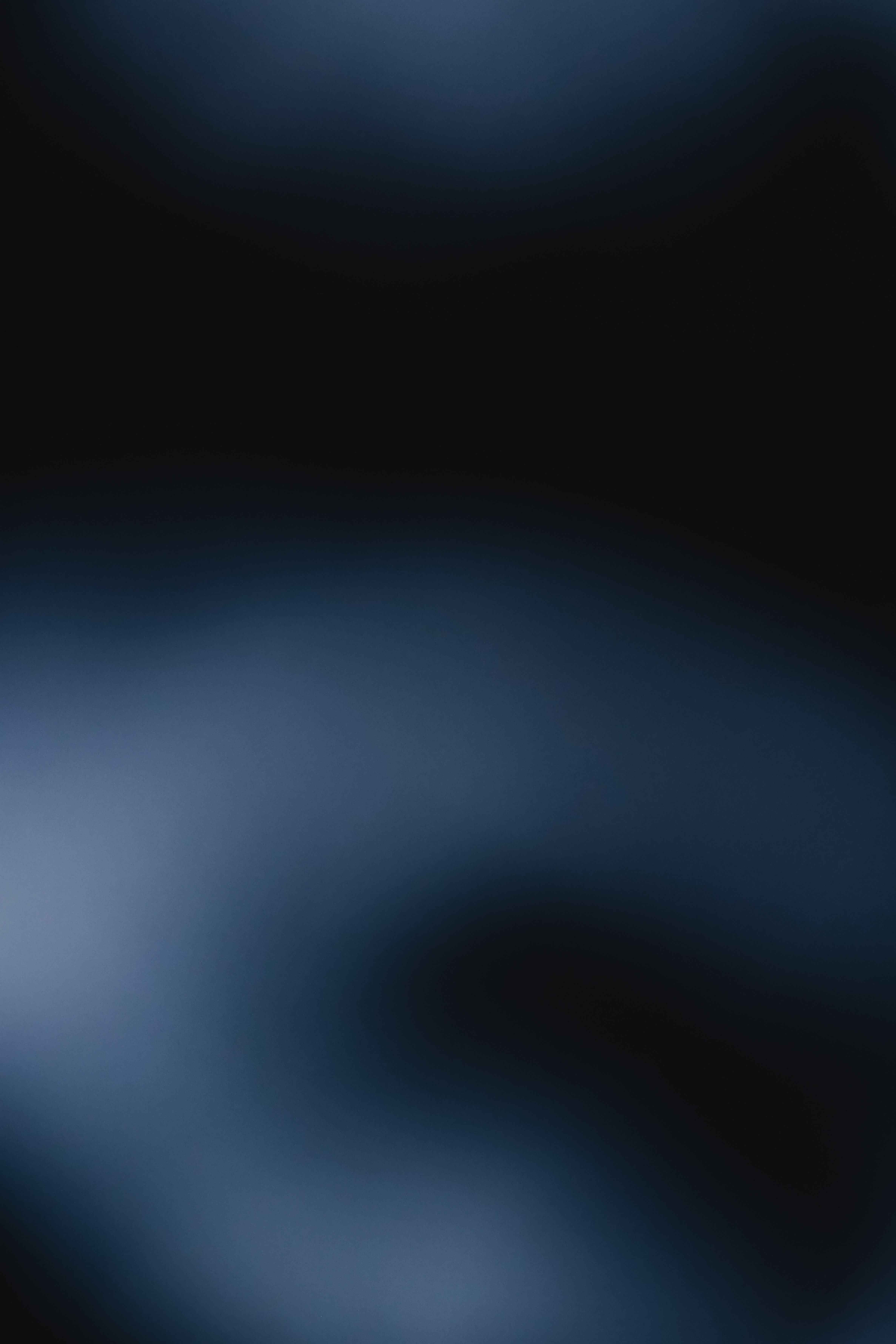 4747x7120 A Blurry Background · Free