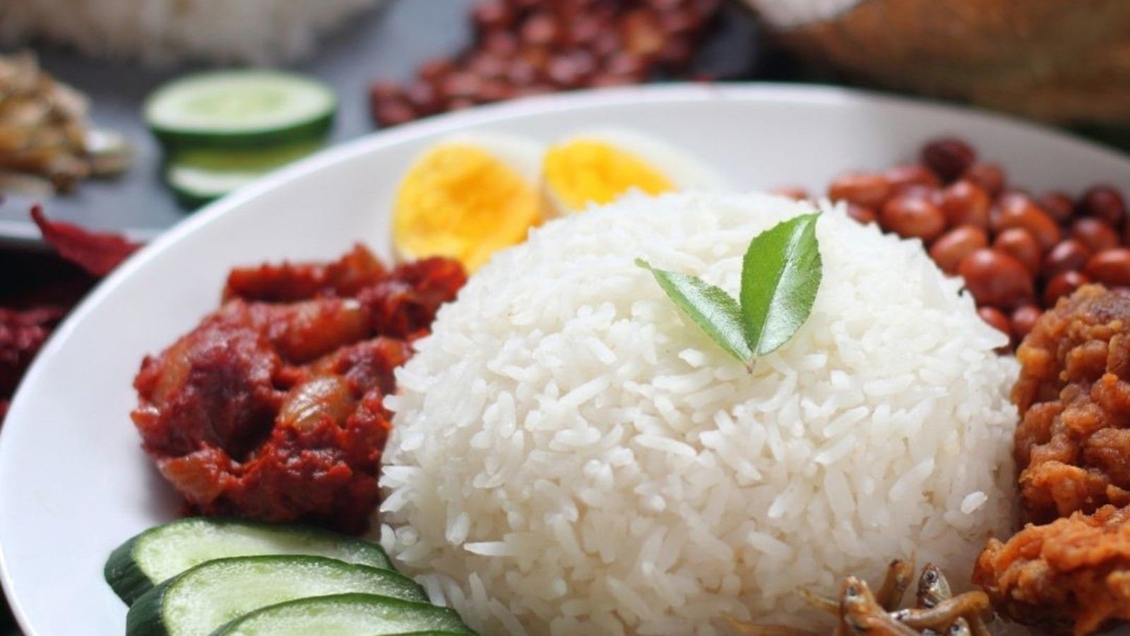 1600x900 Nasi Lemak