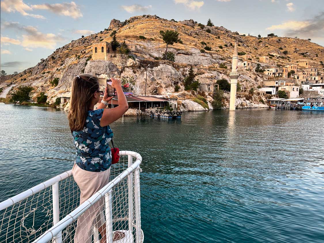 1125x844 Top Things To Do In Urfa (Şanlıurfa), Turkey: How To Explore One Of The World's Most Important Historic Centers