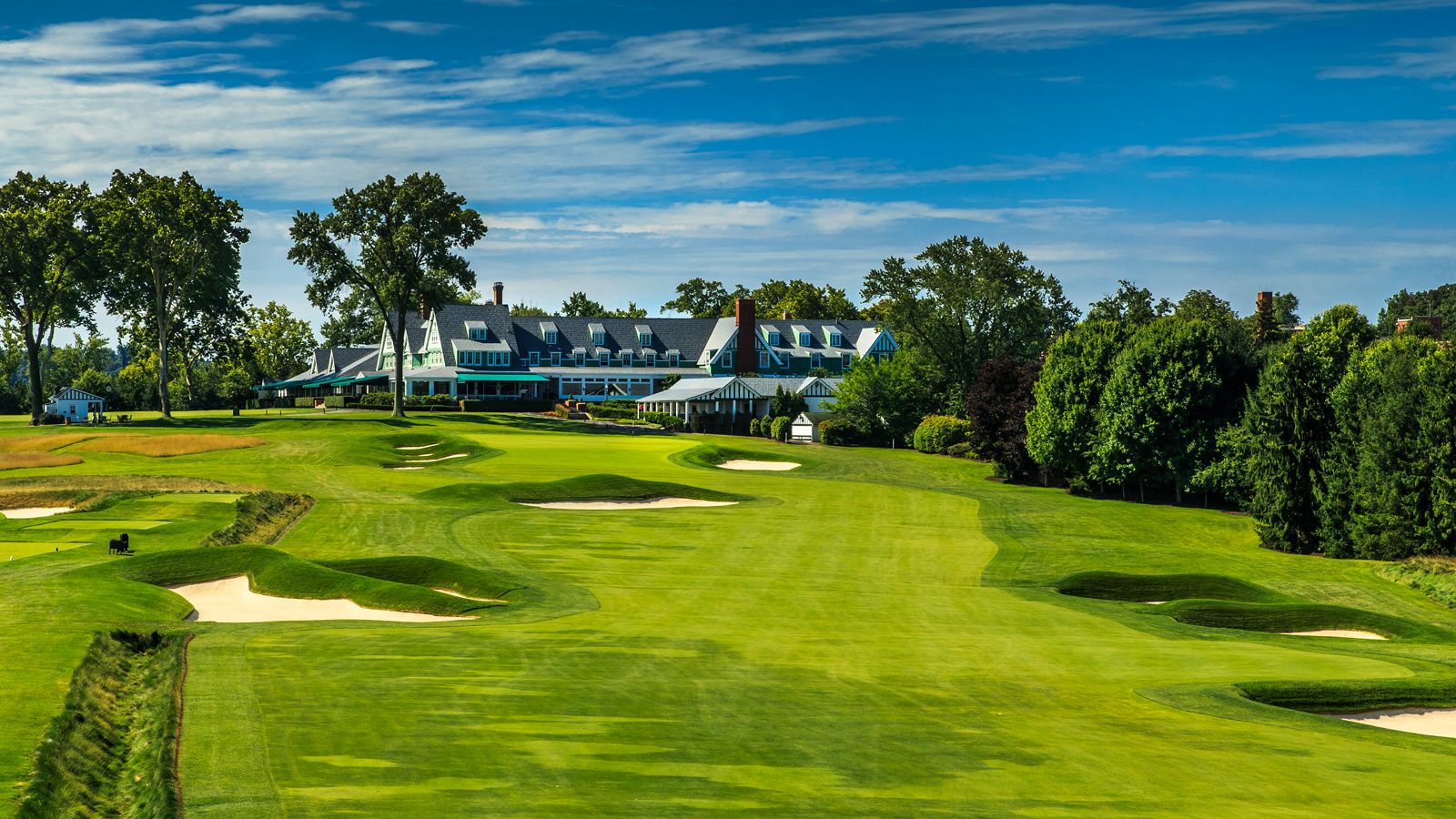 1600x900 Oakmont Wallpaper