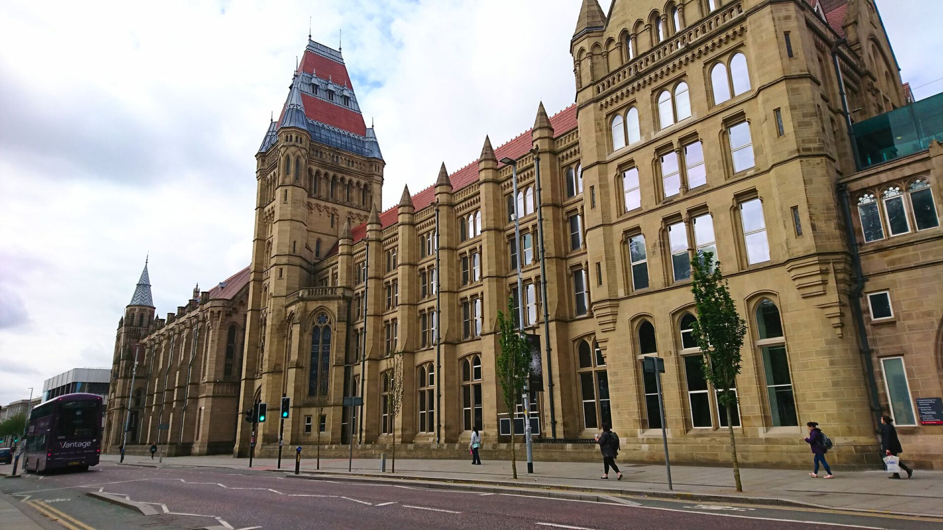1920x1080 The University of Manchester Innovation Factory