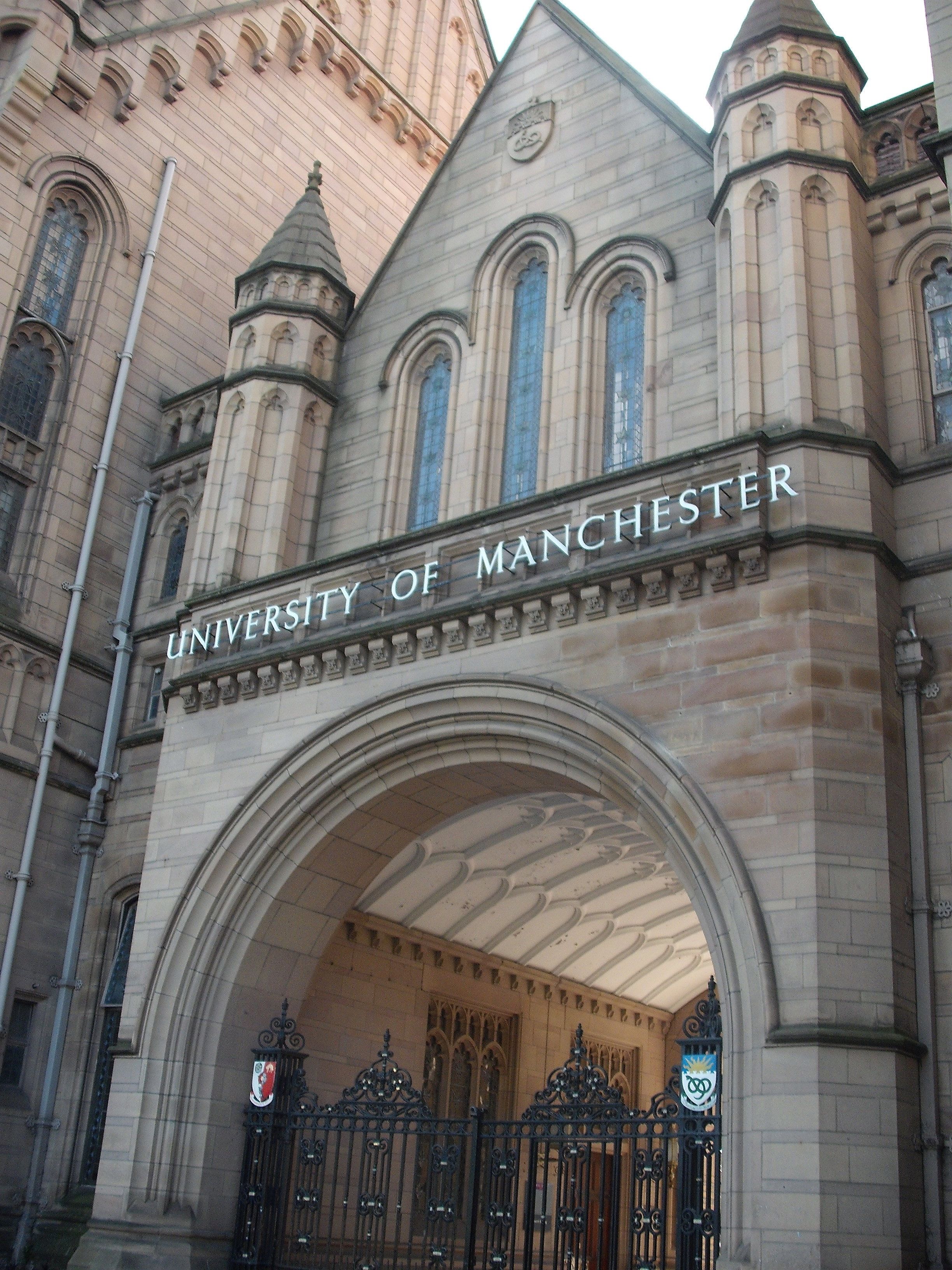 2448x3264 Manchester University in Manchester: 2 reviews and 4 photo