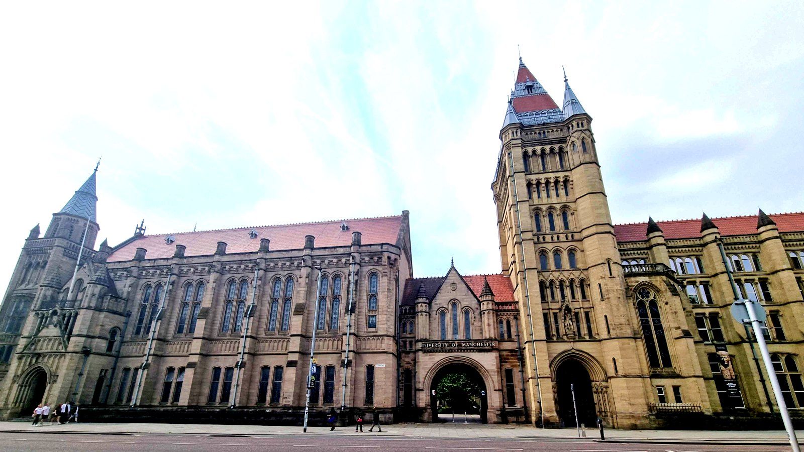 1600x900 Hackers warn University of Manchester students of imminent data leak