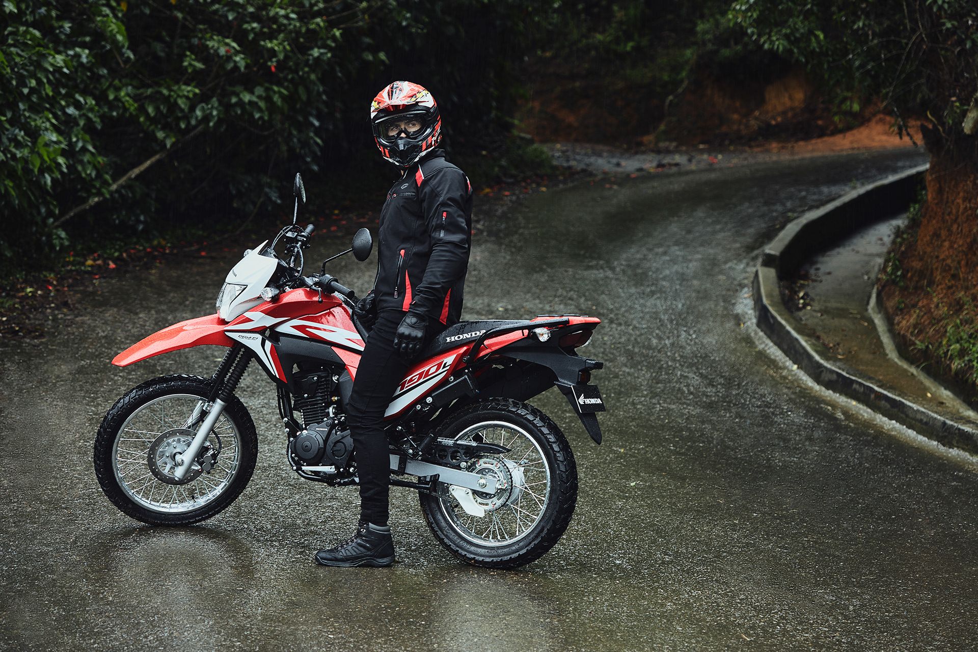1920x1280 Honda XR190L / PARA IR POR MÁS (14). Image - Behance