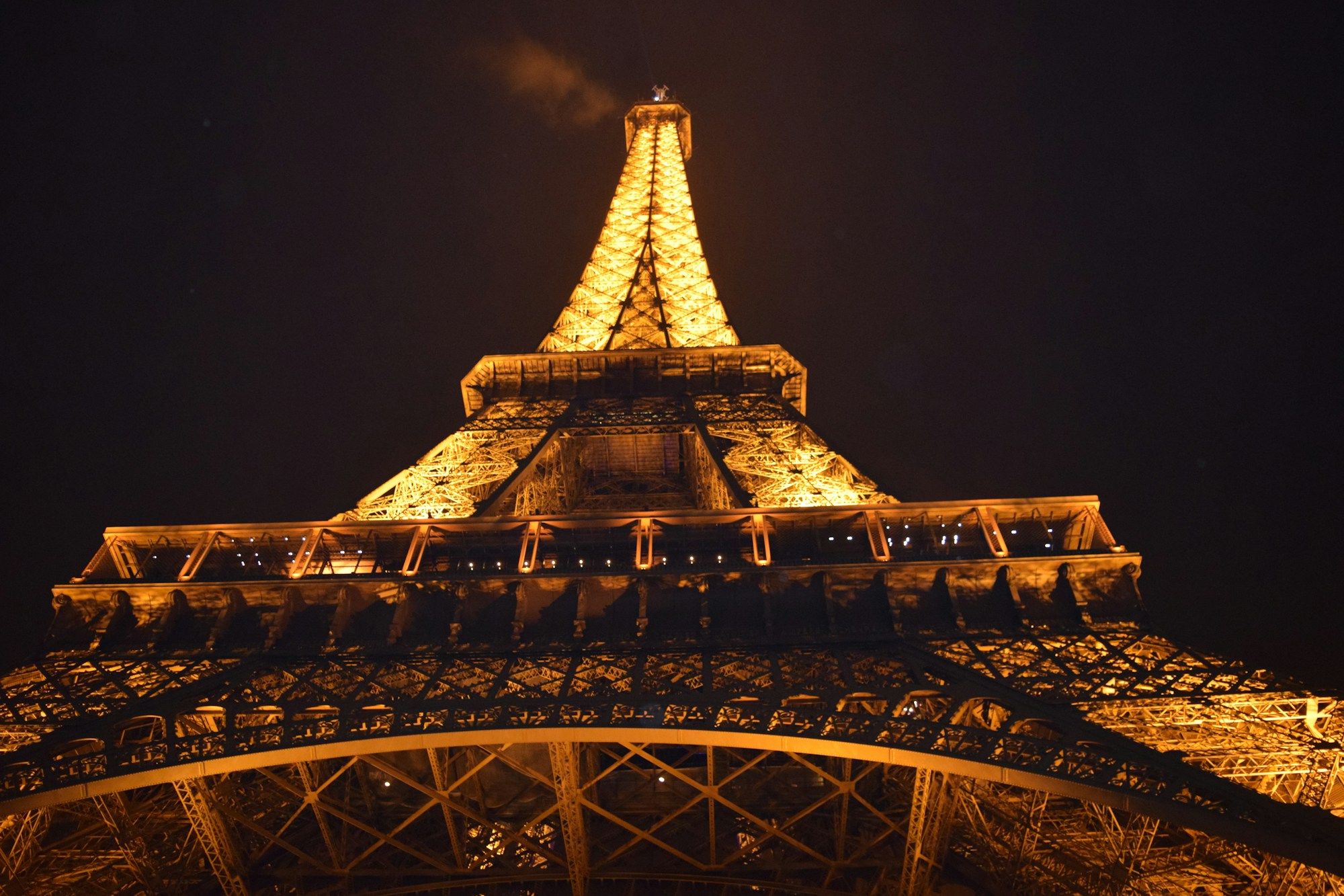 2000x1333 Bastille Day Paris 2026: Fireworks, Parade & Best Spots