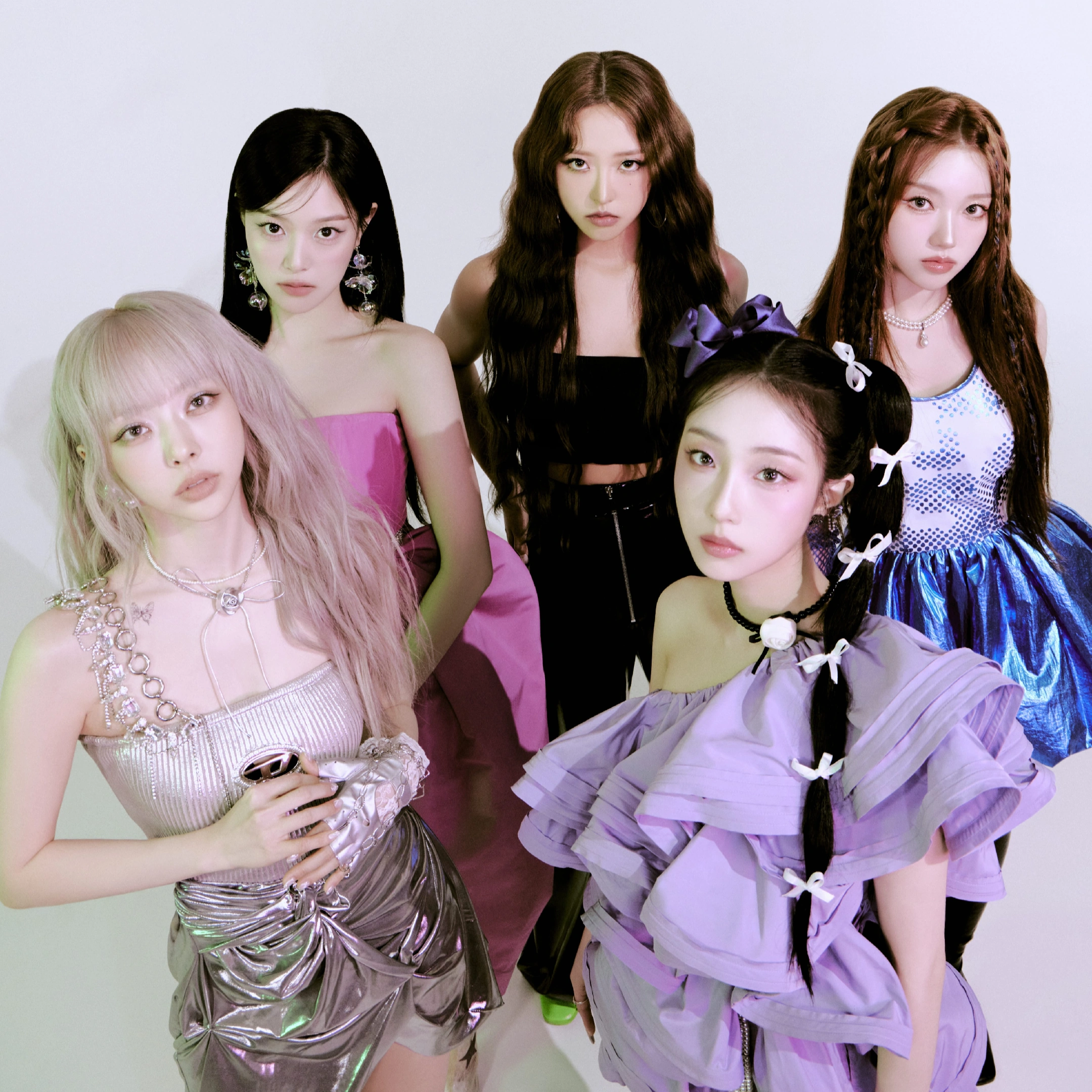 2160x2160 Loossemble. LOOΠΔ