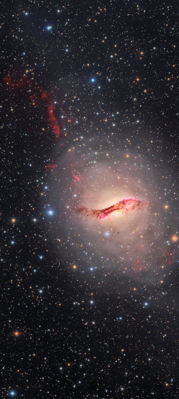 736x1635 Centaurus A and full Jet for the first time Imaged by an amateur astrophotography by Connor Matherne Close up Crop mobile wallpaper 1080x2400