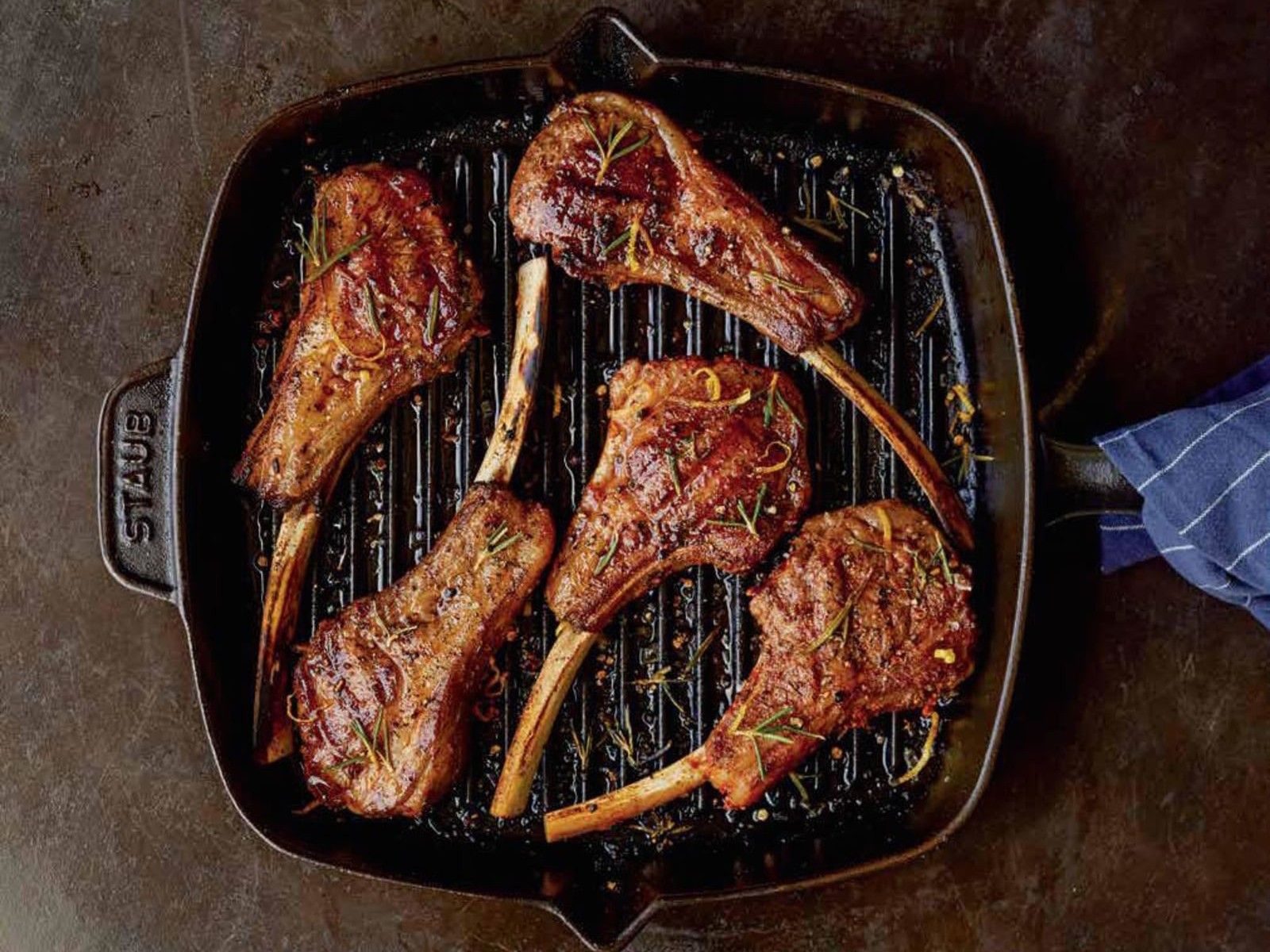 1600x1200 Red Rubbed Baby Lamb Chops