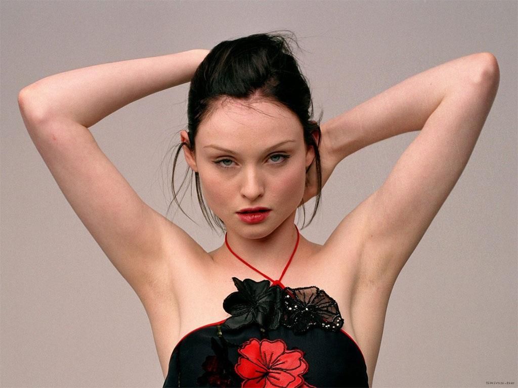 1024x768 Sophie Ellis Bextor