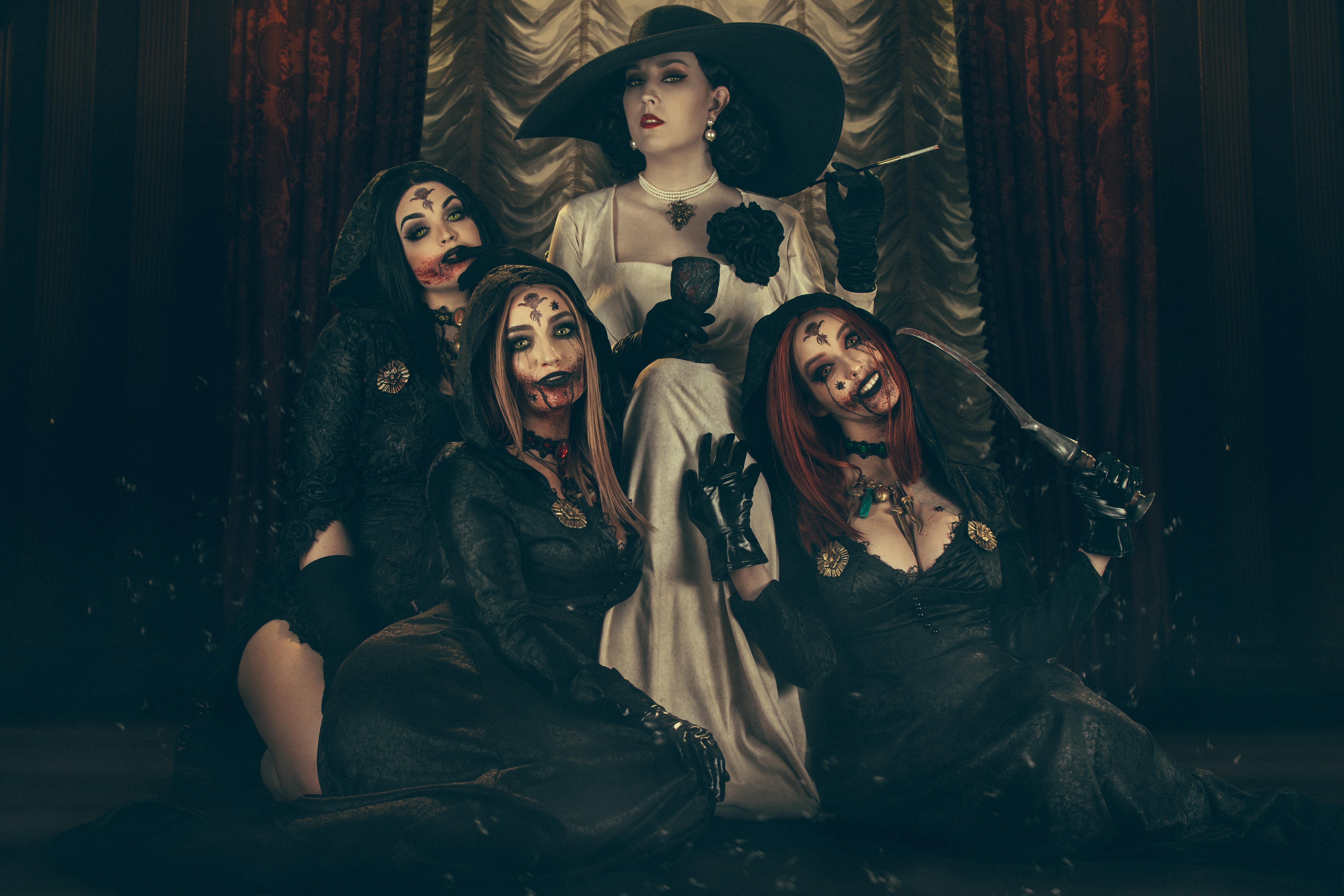 6720x4480 My friends and I cosplaying the Dimitrescu family