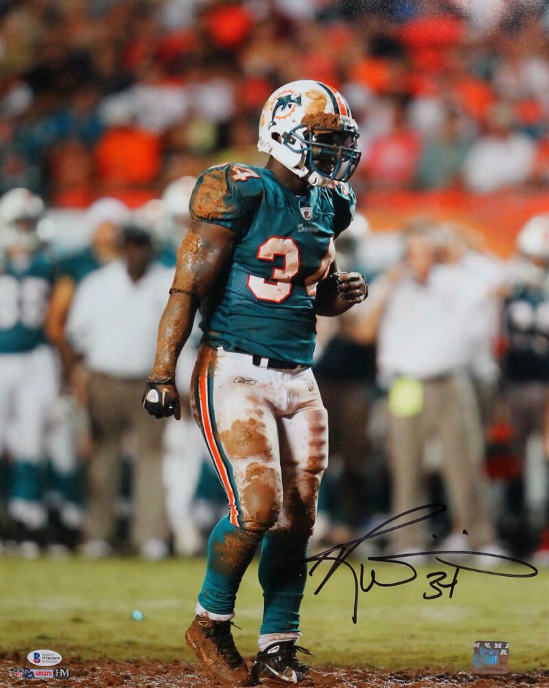 800x1002 Ricky Williams Signed Miami Dolphins 16x20 HM Muddy Photo- Beckett W A