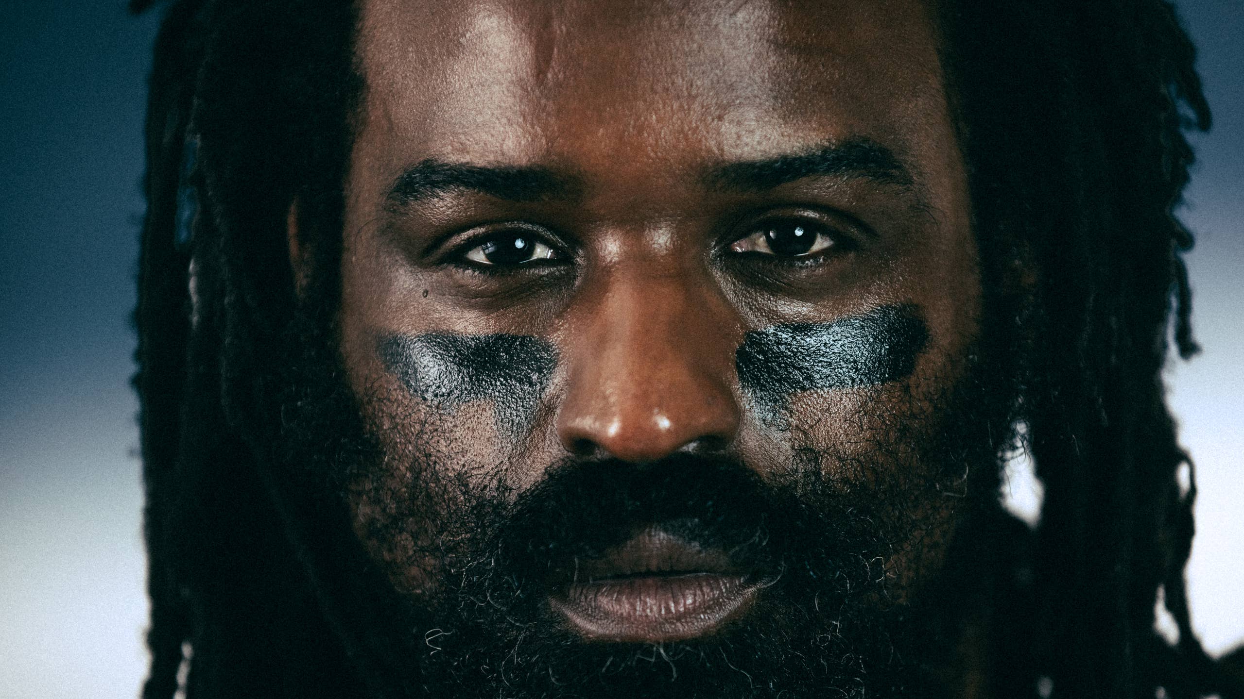 2560x1440 Former NFL Star Ricky Williams Opens Up About His New Memoir, Managing Social Anxiety Disorder and Life After Football (Exclusive)'s Journal