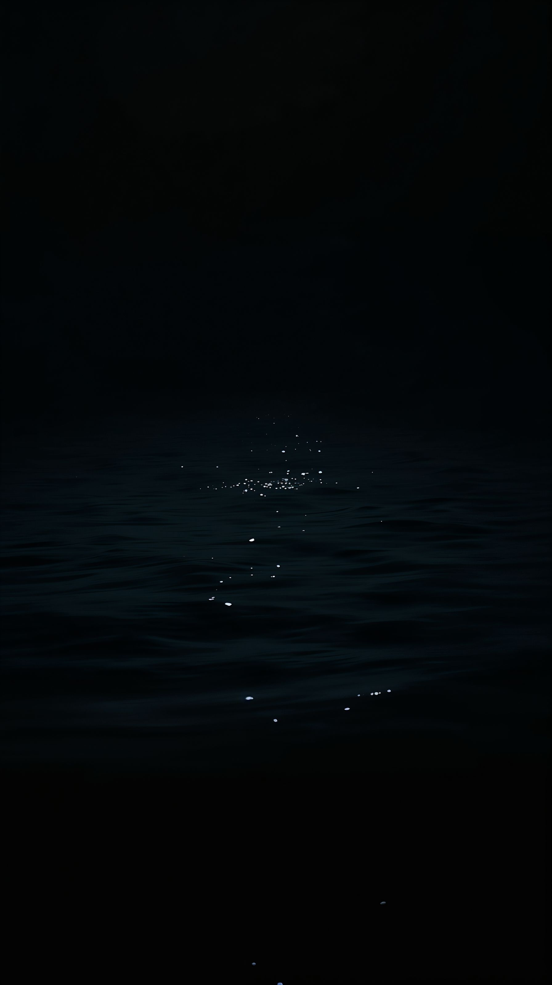 1792x3200 Black Water Wallpaper for iPhone That Feel Calm, Elegant