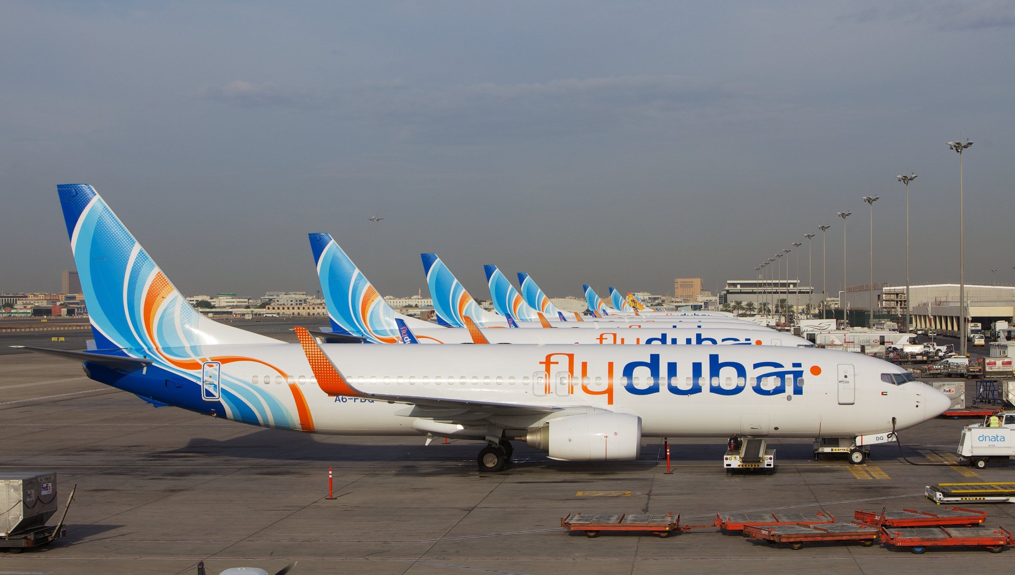 3243x1837 Flydubai Wallpaper