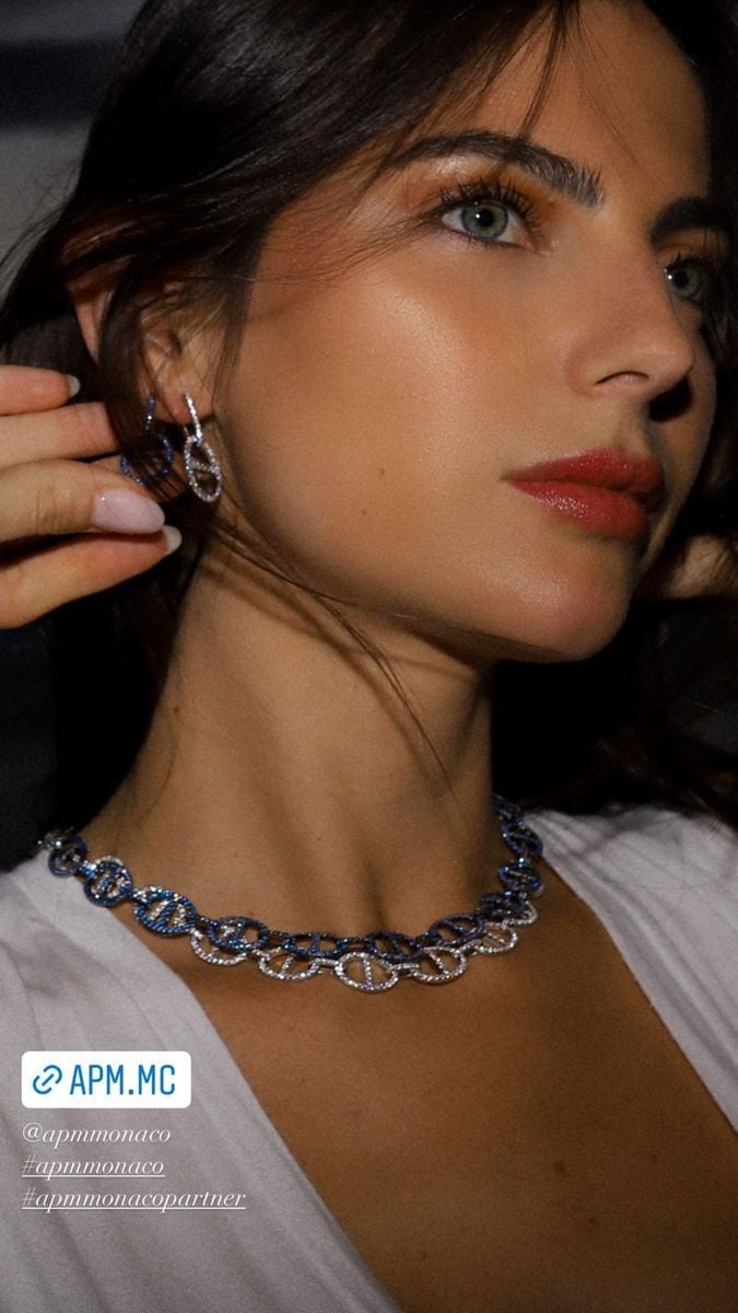 675x1200 Kelly Piquet