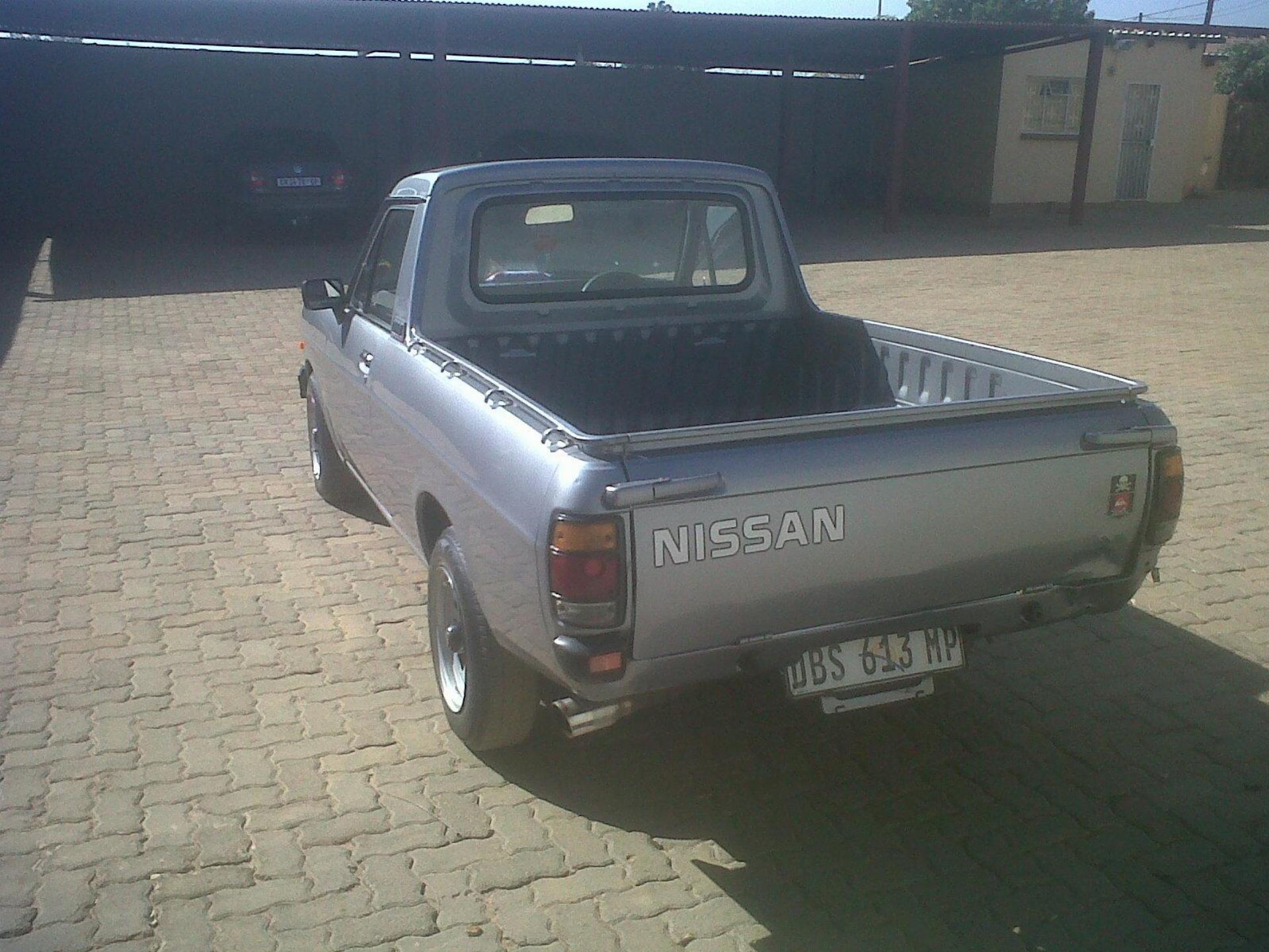 1920x1440 Used Nissan 1400 2004 on auction