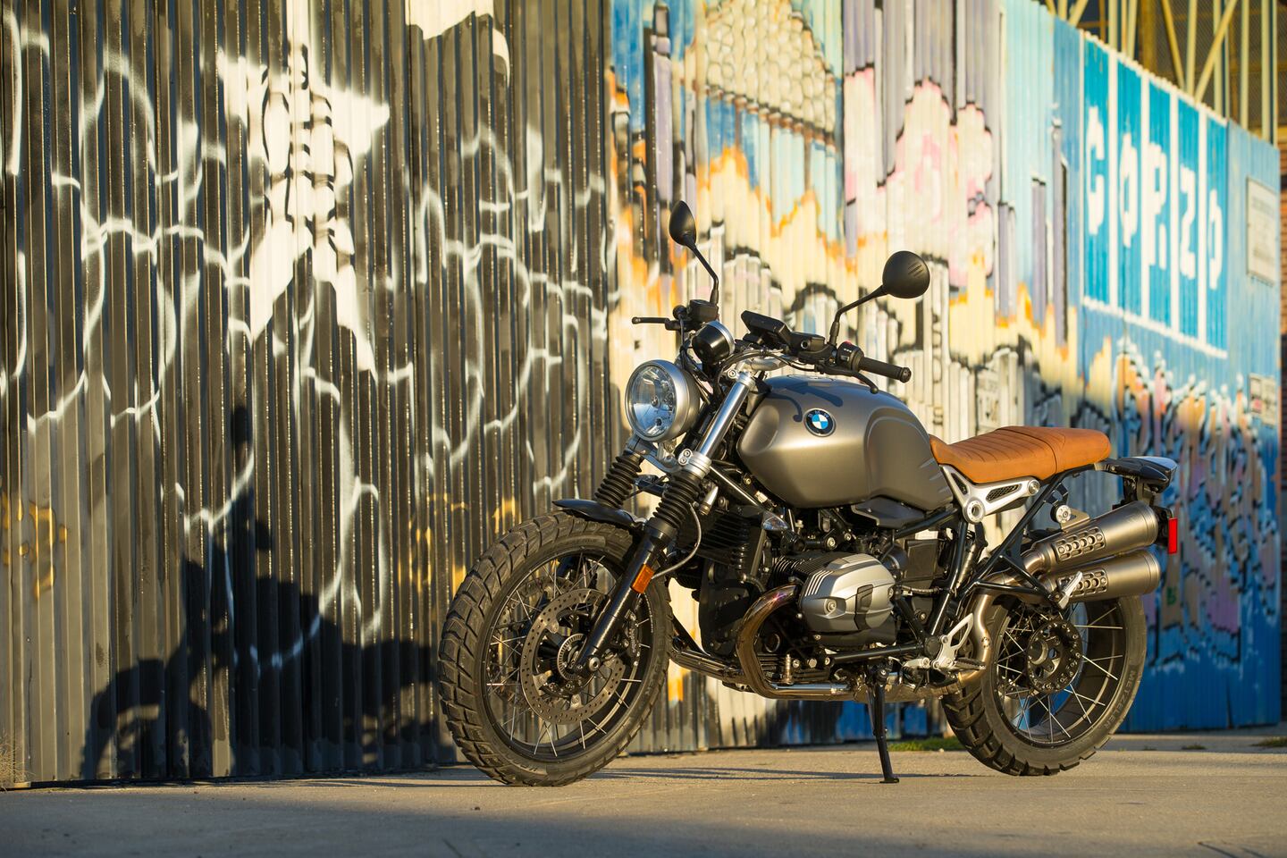 1440x960 BMW's New Scrambler For 2017