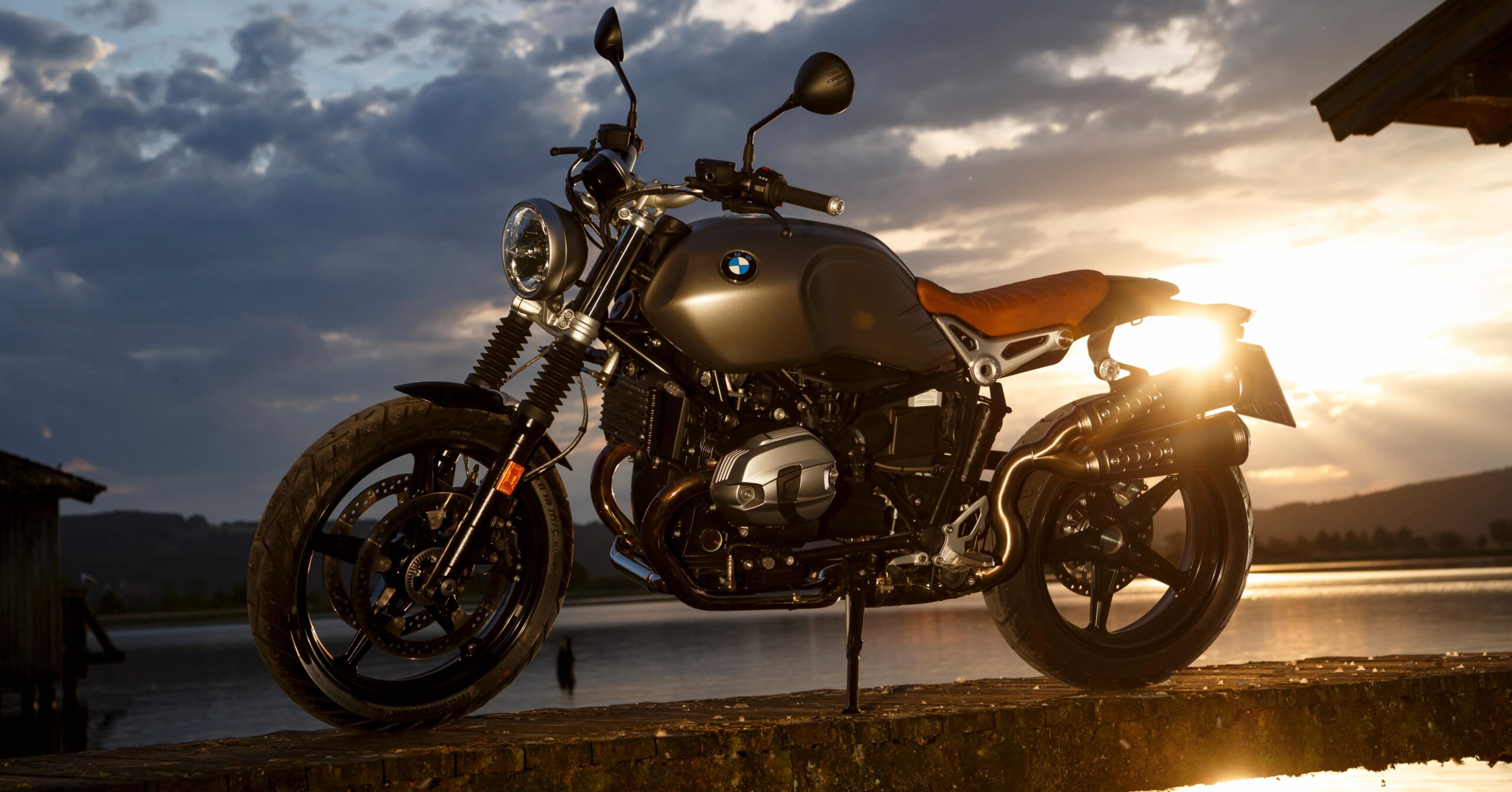 2560x1340 Here's What It's Like To Take a Thrill Ride On the BMW R nineT Scrambler
