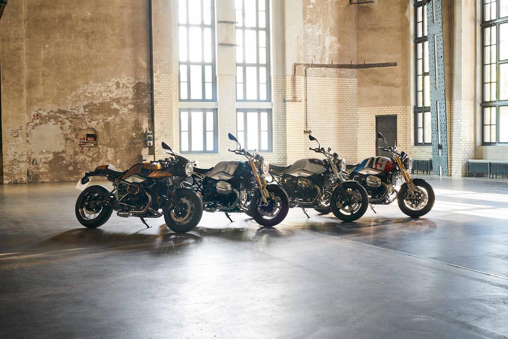 1752x1168 New look for retro BMWs