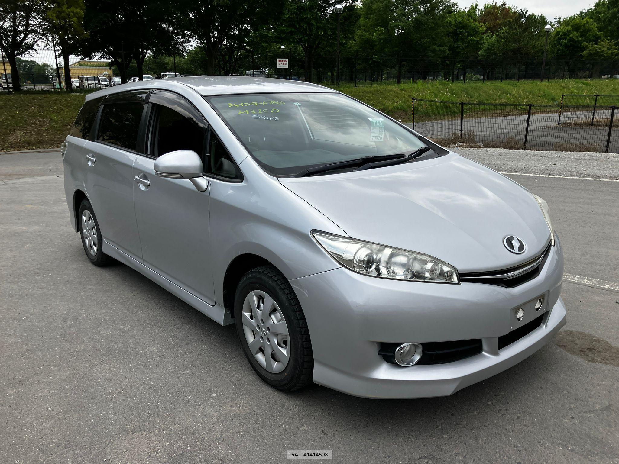 2048x1536 Used Toyota Wish 2017. $751