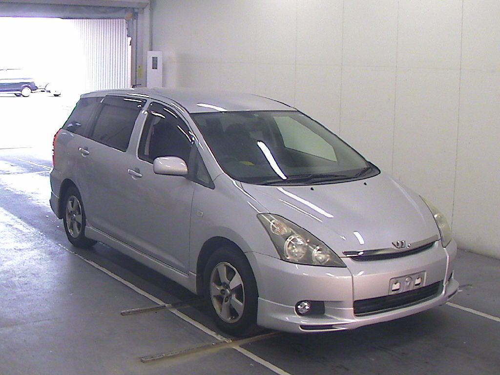 1024x768 TOYOTA WISH 1.8X S Package AUTO.JP