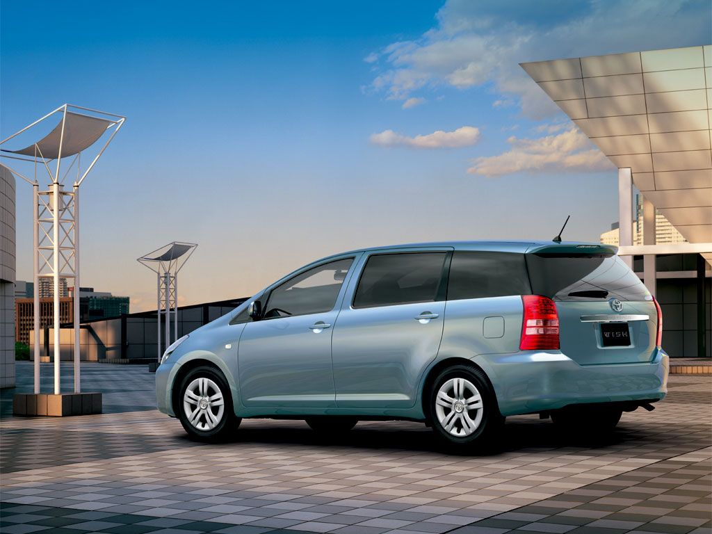 1024x768 Toyota Wish 2003, description, photo
