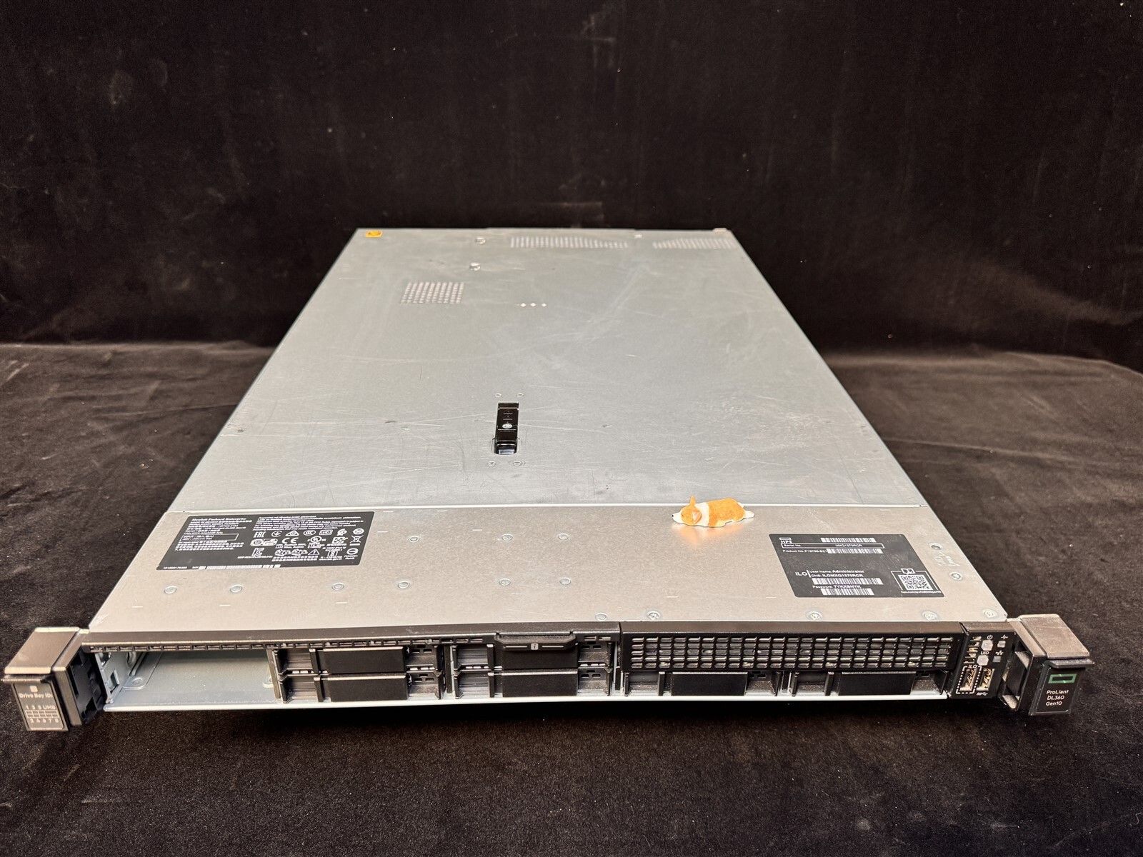 1600x1200 HP ProLiant DL360 Gen10 G10 8SFF 2x 8C GOLD 6134 3.2GHz 256GB RAM 4x 1.92TB SSD