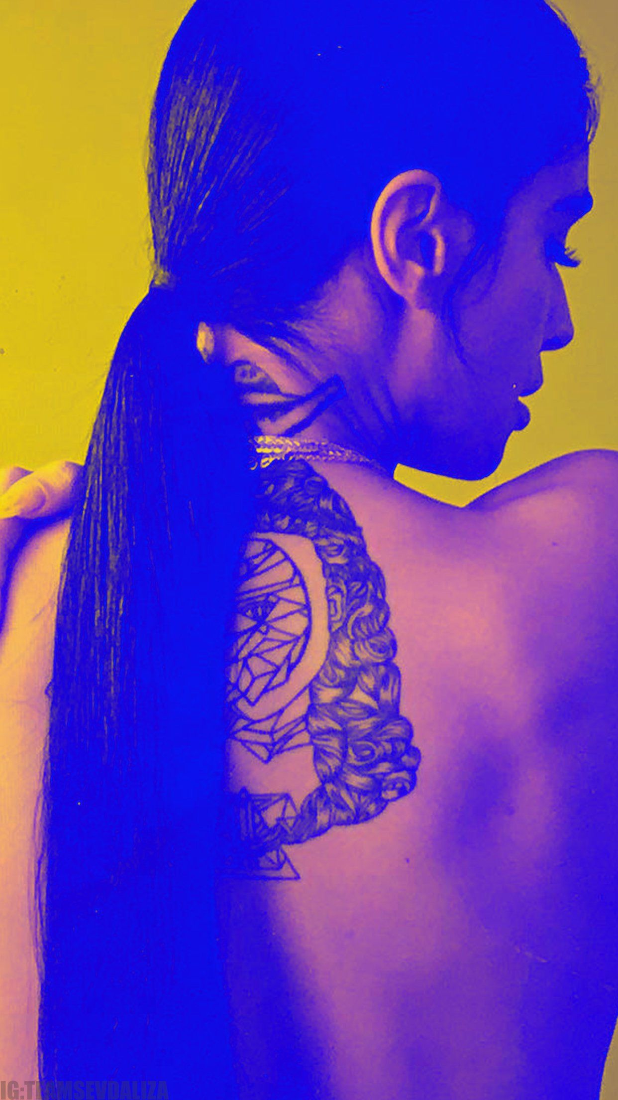 1242x2208 Sevdaliza Wallpaper