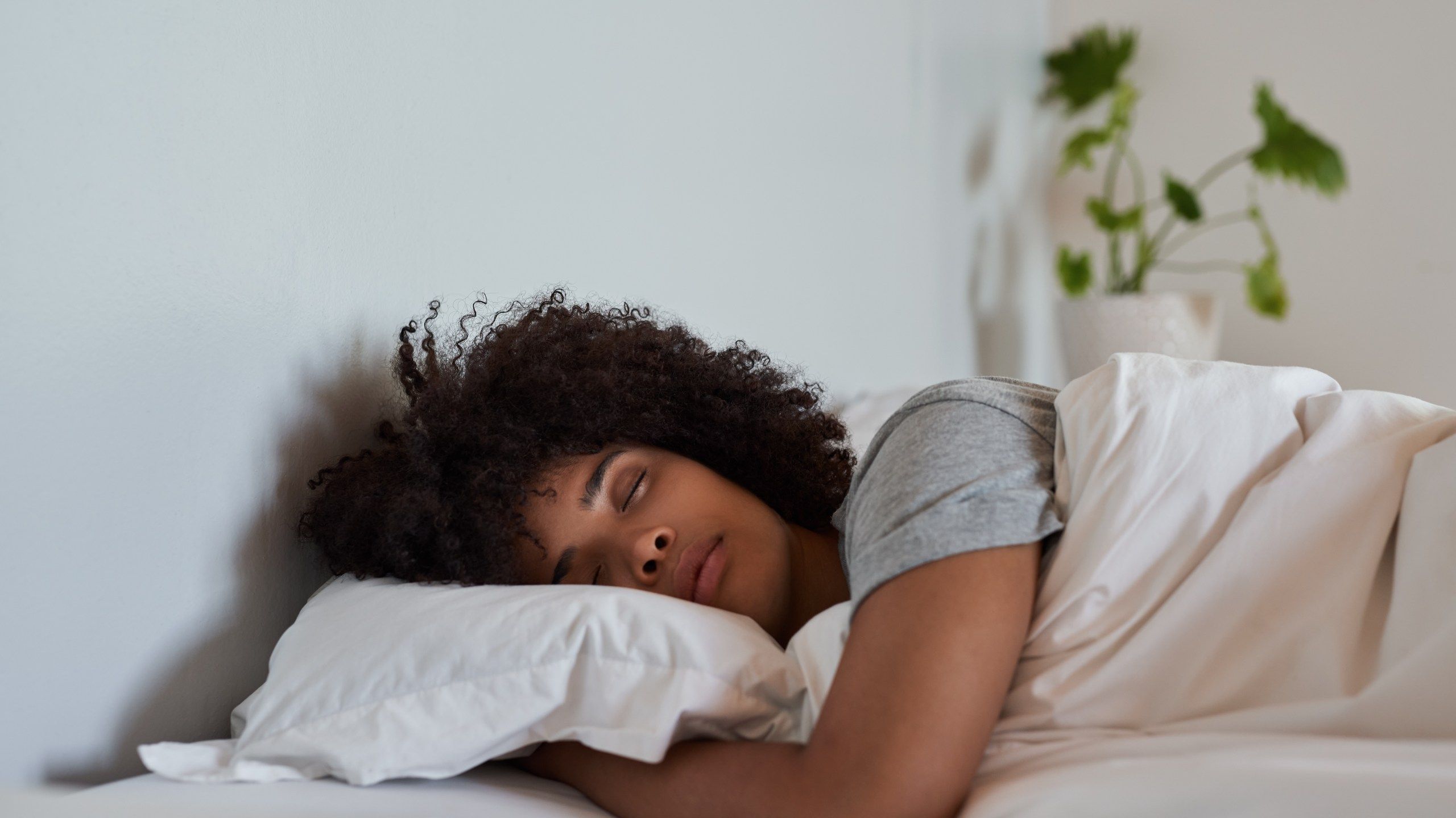 2560x1440 Experts debunk TikTok's Sleepy Girl Mocktail and Reveal 6 Alternative Ways to Improve Sleep