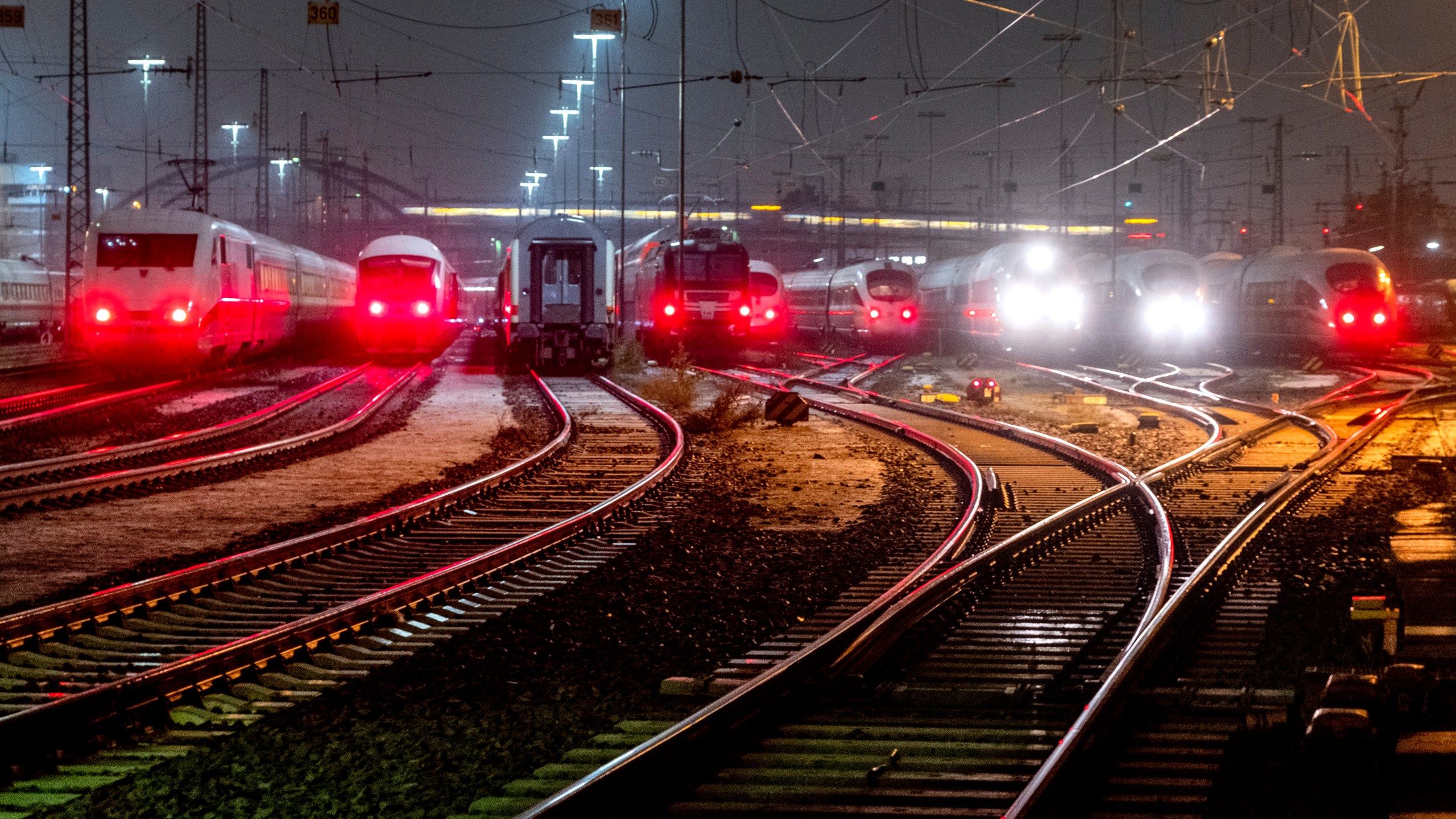 2560x1440 Germany's Train Drivers Stage A 24 Hour Strike As Contract Negotiations Stall. FOX 5 San Diego & KUSI News