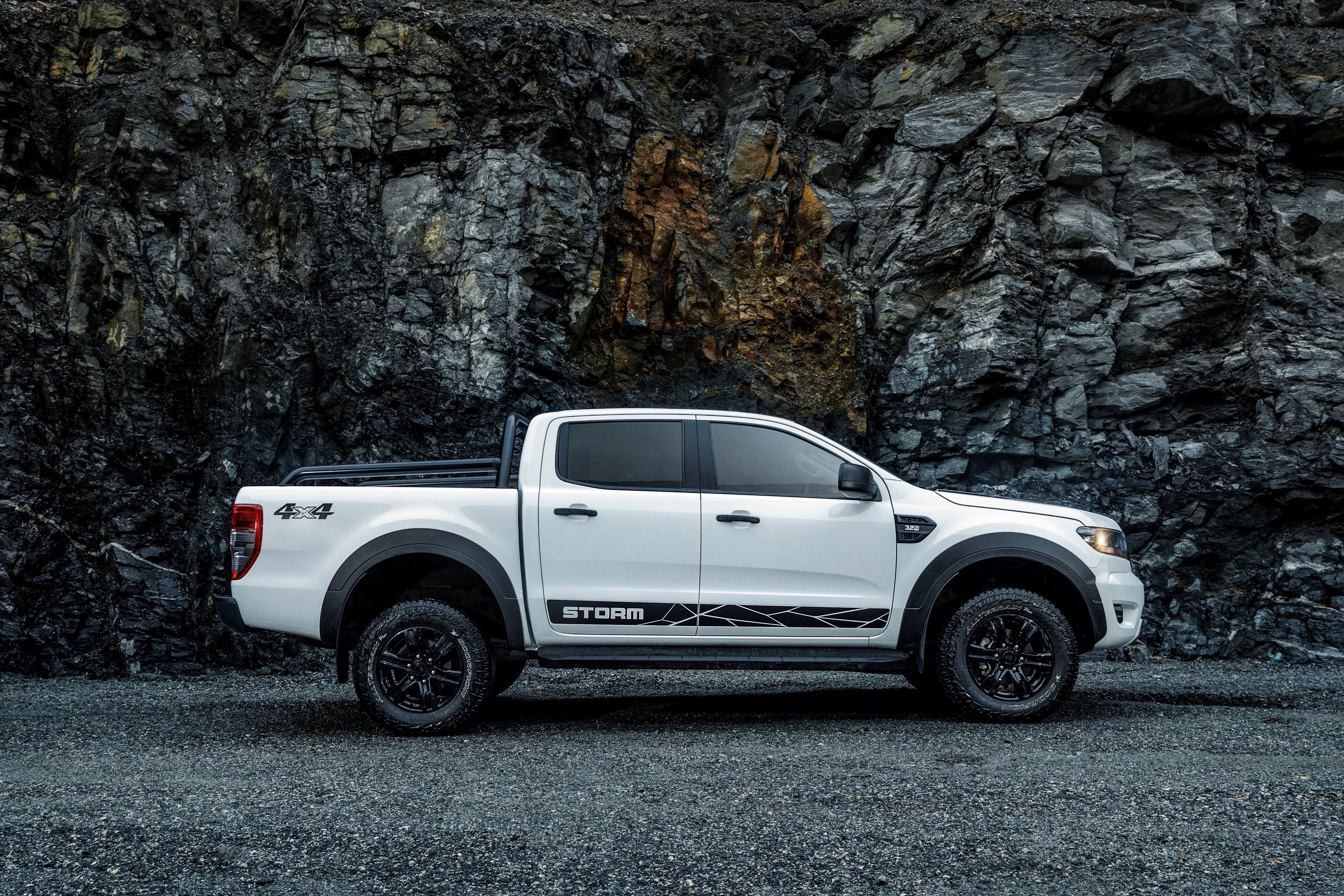 4096x2731 Download White Car Car Ford Vehicle Ford Ranger 4k Ultra HD Wallpaperx2731