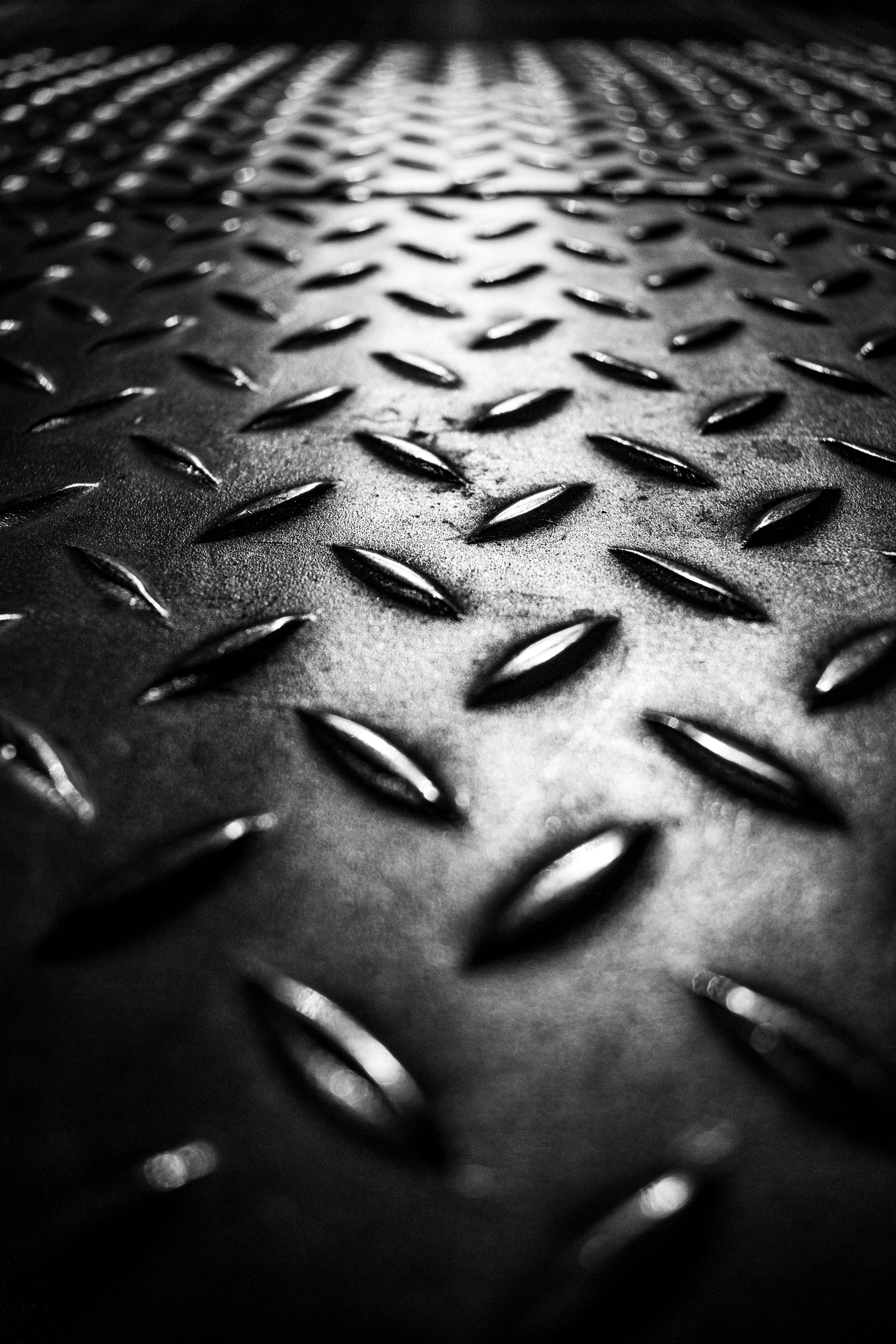 3700x5550 Textured Metal Plate in Black and White · Free