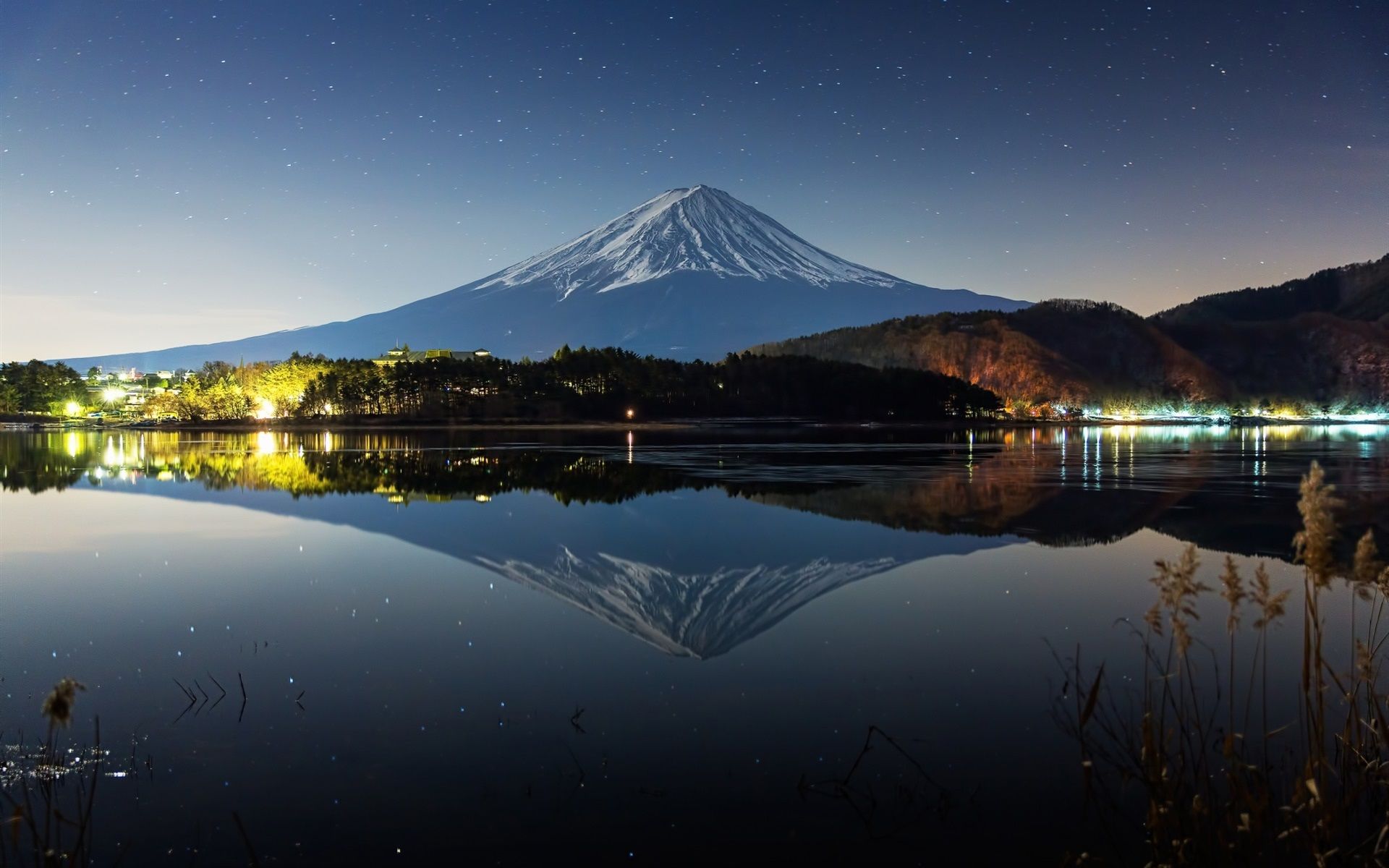 1920x1200 Wallpaper Japan, mount Fuji, night, winter, lake, lights 1920x1200 Picture, Image