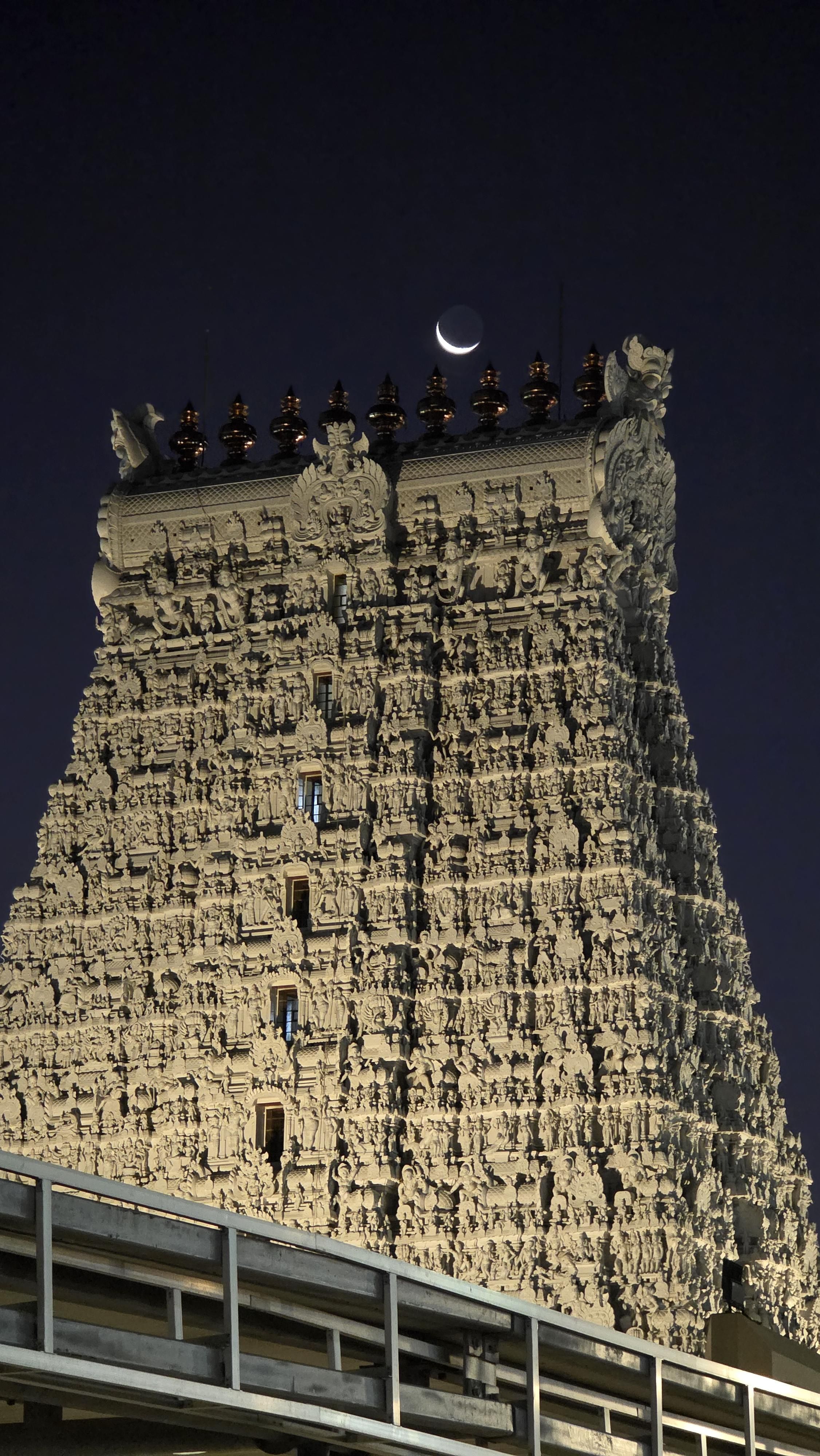 2252x4000 Today at Thiruchendur Murugan