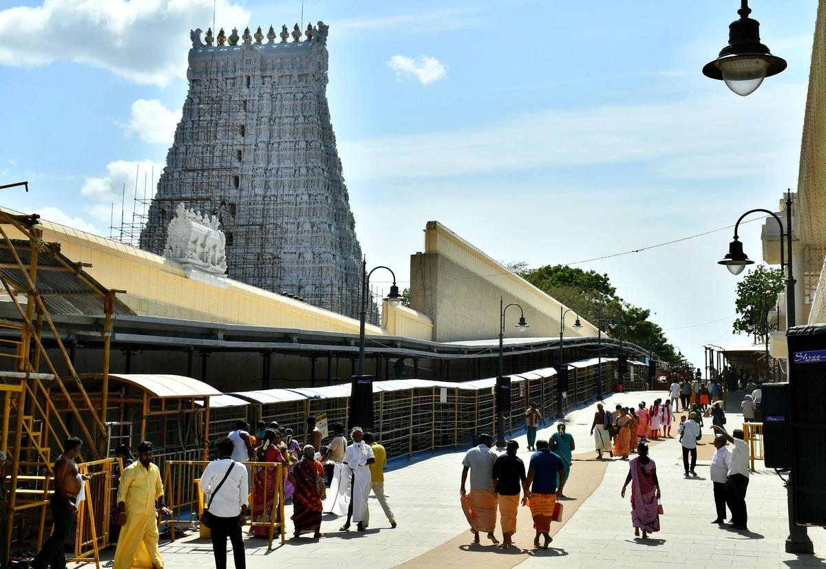 1200x827 Devotees to be frisked at Thiruchendur temple from July 1